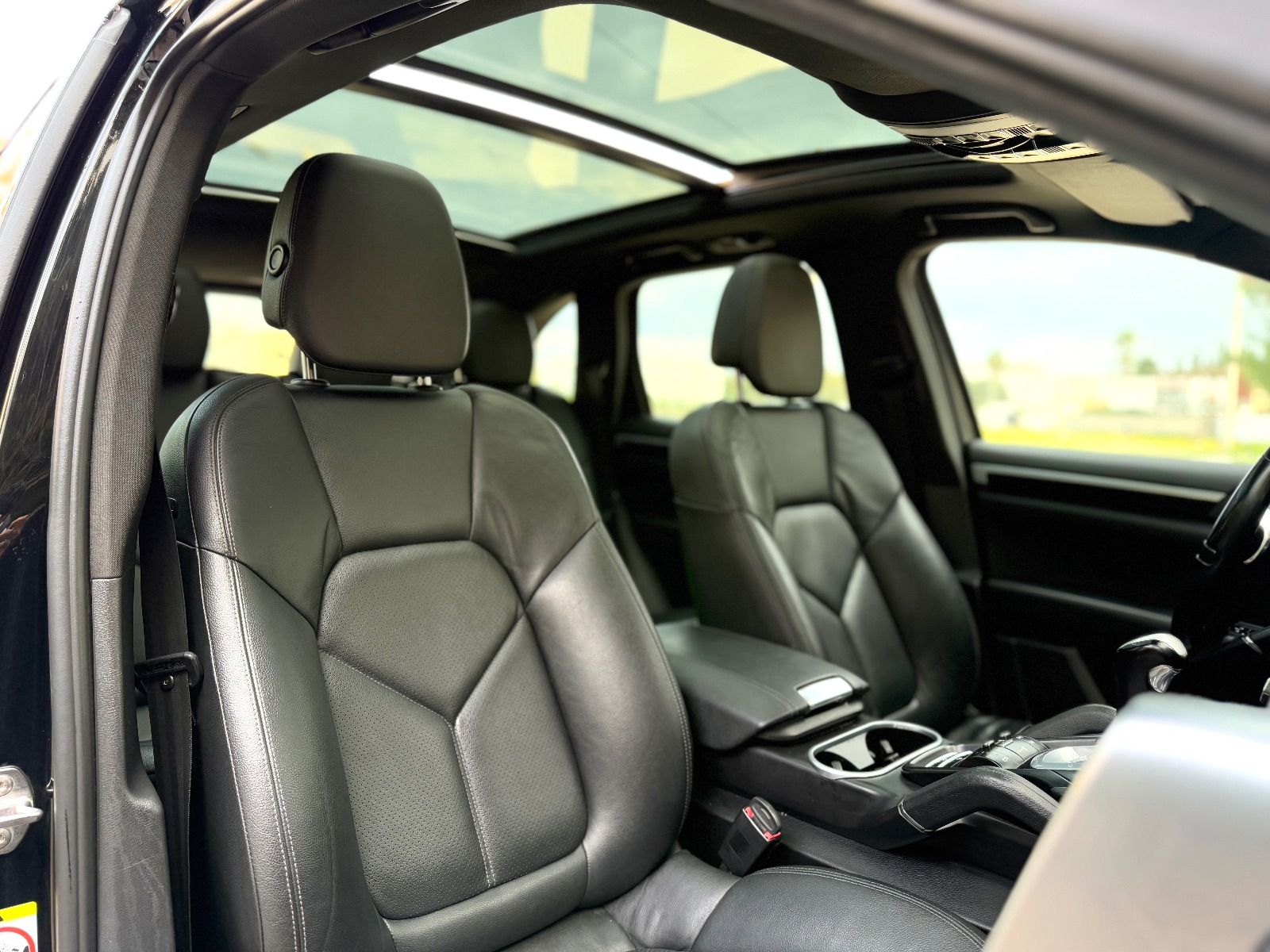 Porsche Cayenne à Ariana - Photo 8