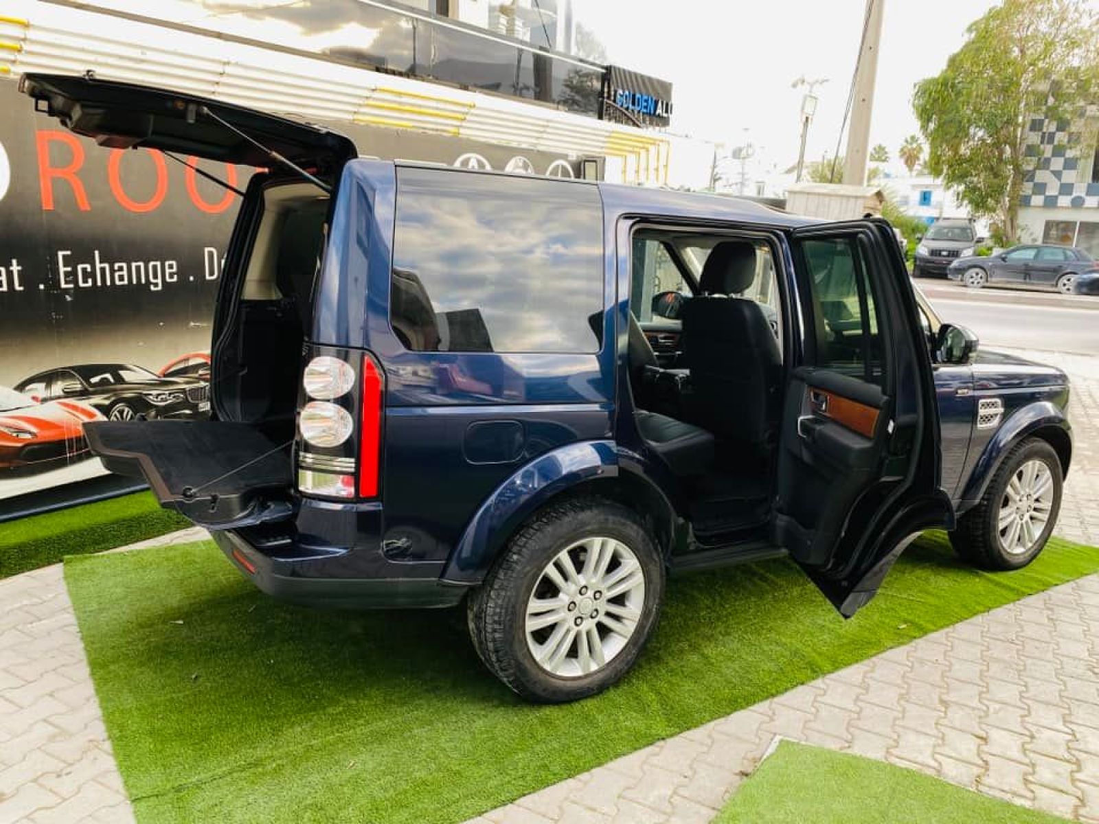 Land Rover Discovery Sport HSE à Tunis - Photo 4