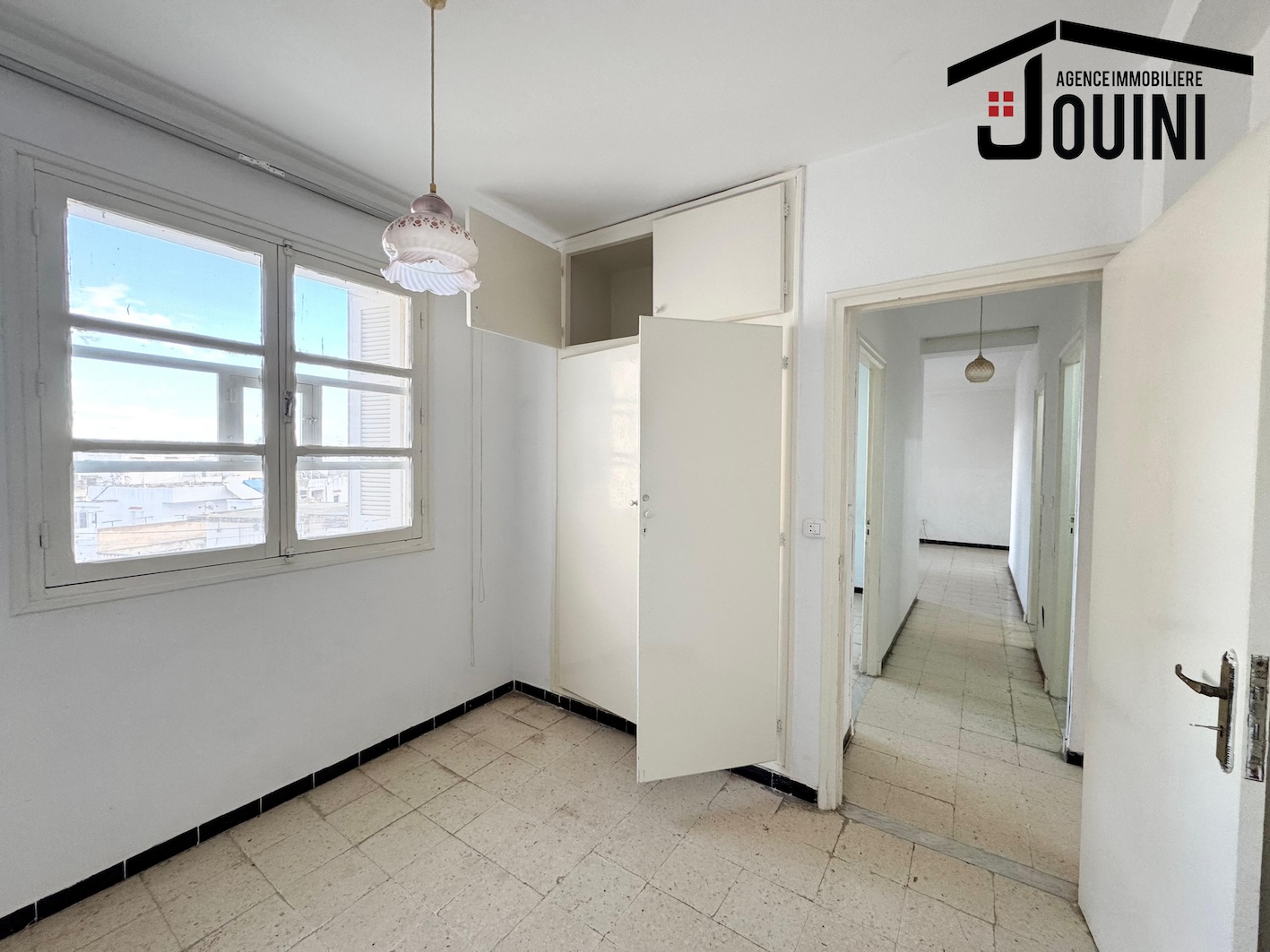     Appartement s3 à ksa à Tunis - Photo 3