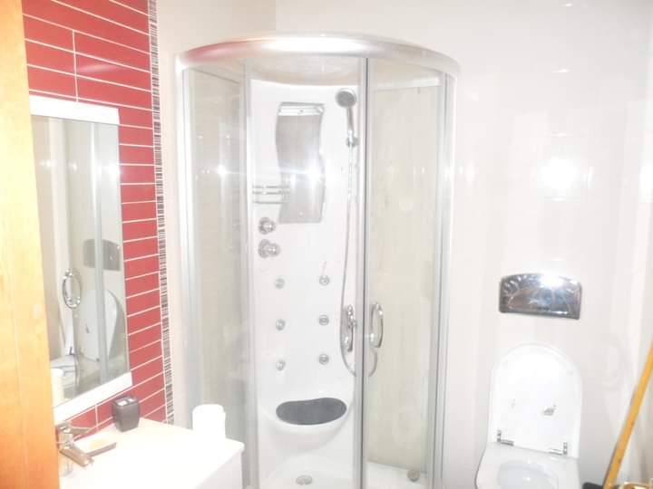    S1 meublé par nuitée nas à Ariana - Photo 2
