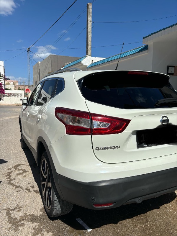 Nissan Qashqai Essence 2016 à Nabeul - Photo 6