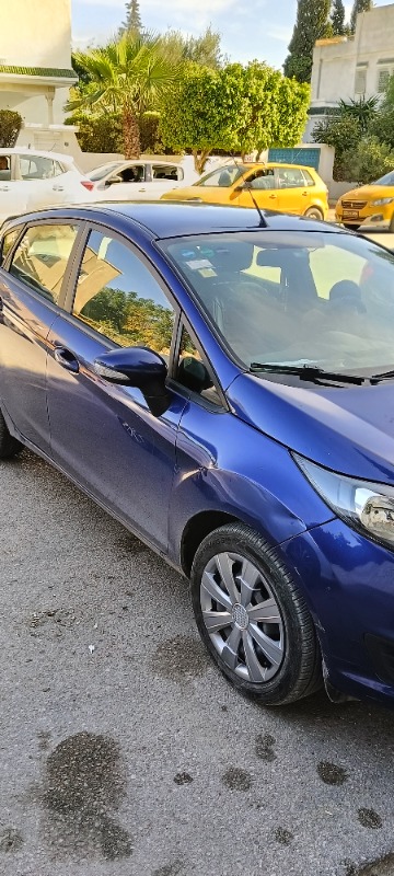 Ford FIESTA Essence 2016 à Tunis - Photo 2
