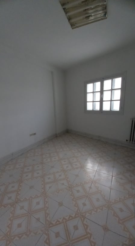  Étage de Villa à Gammarth – Vue Mer Exceptionnelle 