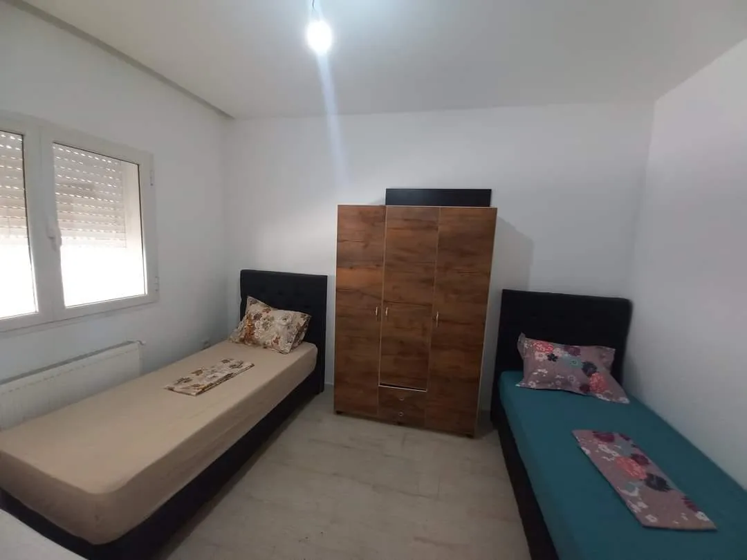 Location meublée coquet S+2 à Médina jadida 3 à Ben Arous - Photo 3