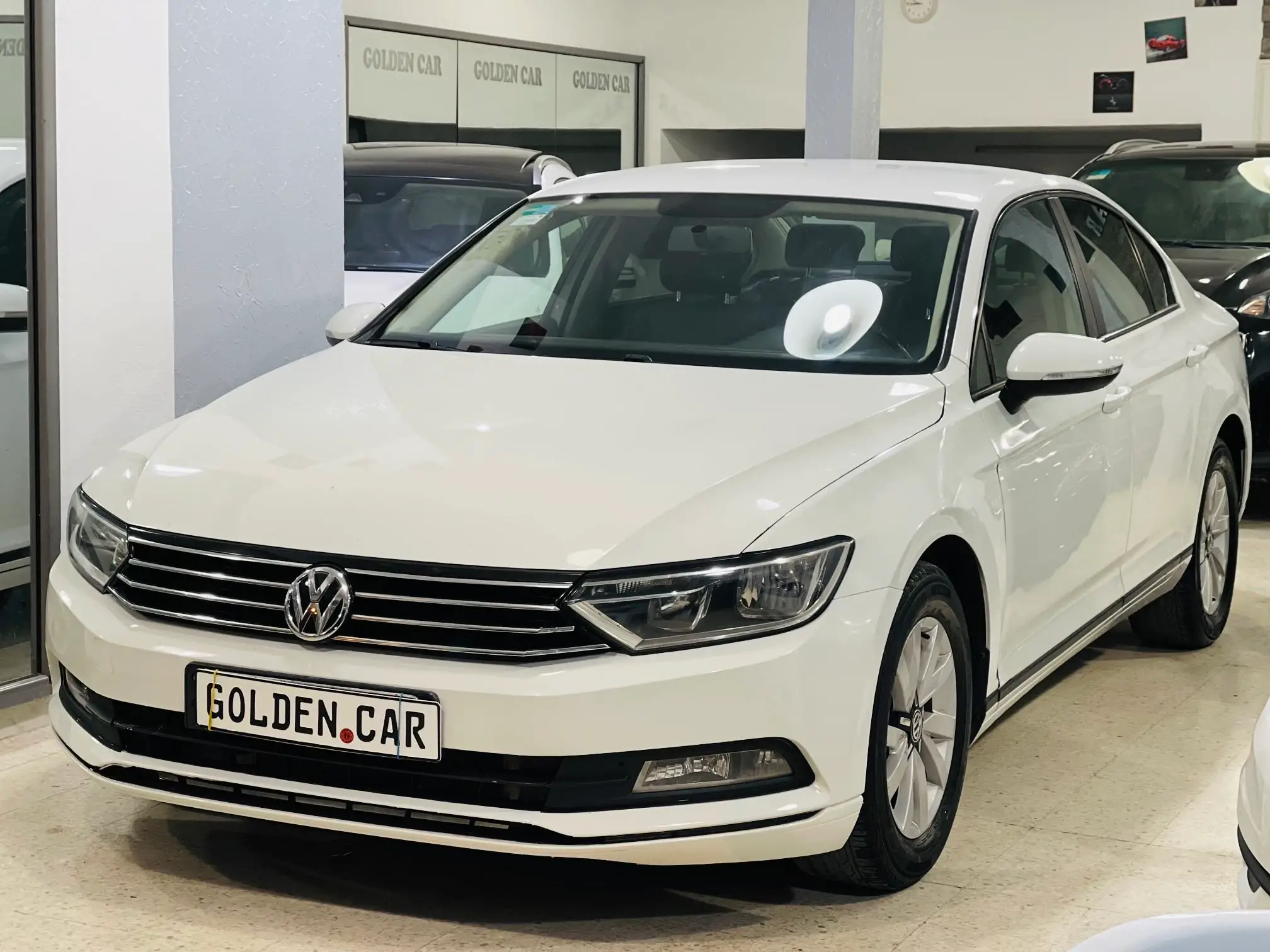  Vw passat confortline à Kairouan - Photo 2