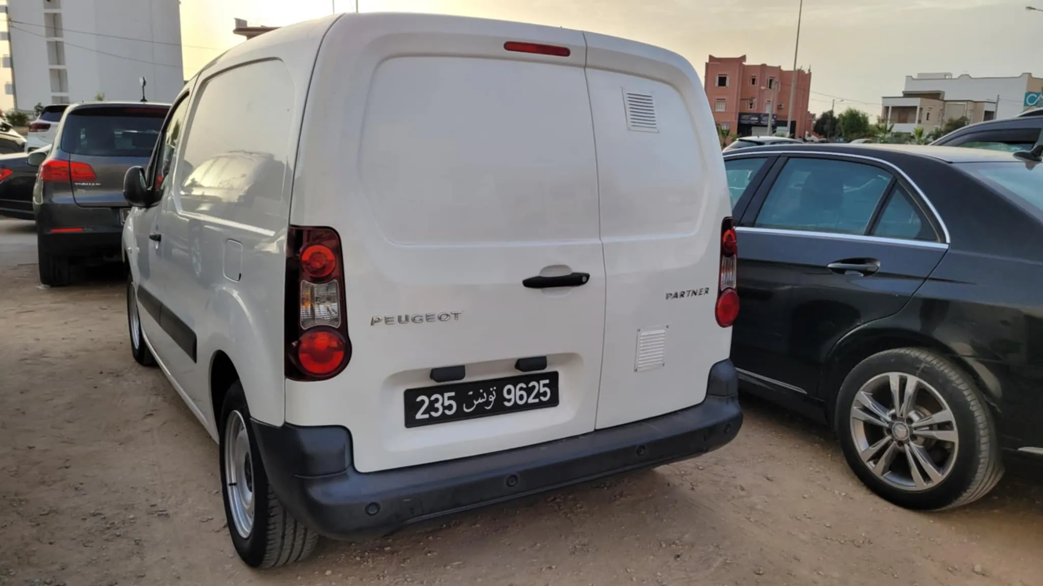  Peugeot partner Diesel 2019 ➡️parfait état⬅️ à sousse - Photo 3