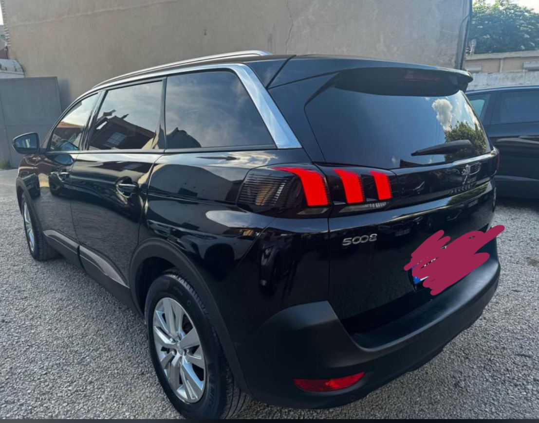  Peugeot 5008 blue HDI à Nabeul - Photo 3