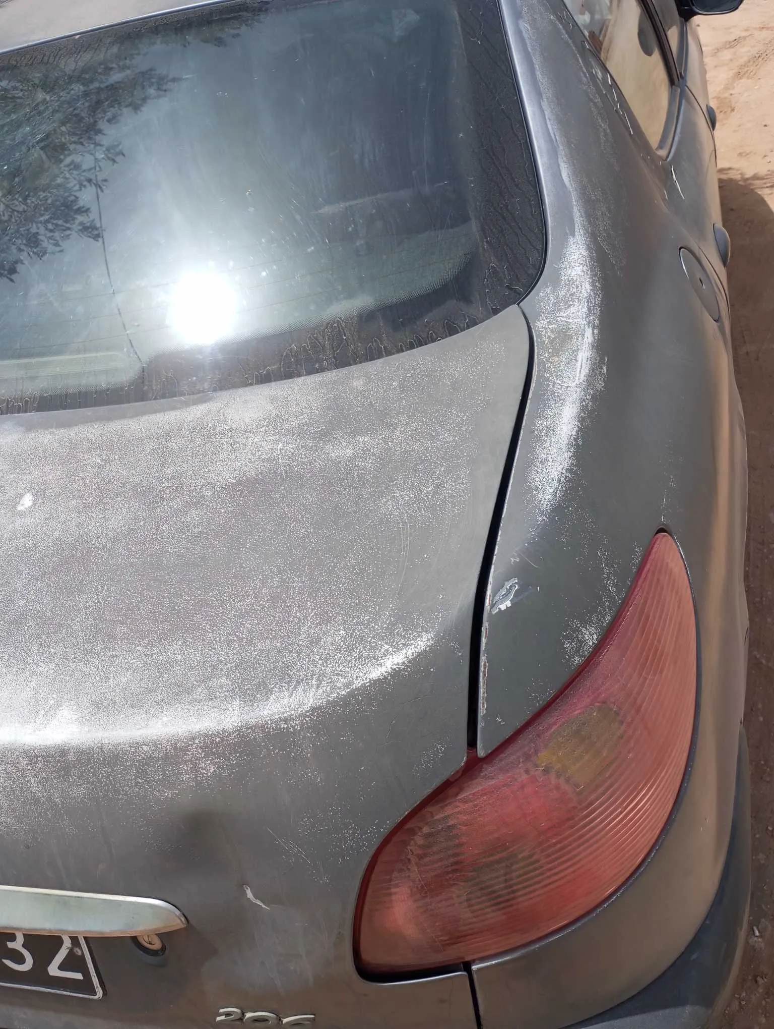  206 sedan à Mahdia - Photo 2