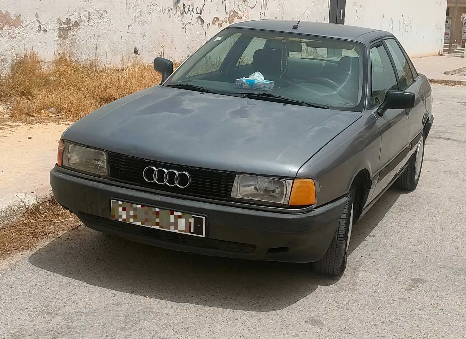  Audi 80 essence à Bizerte - Photo 2