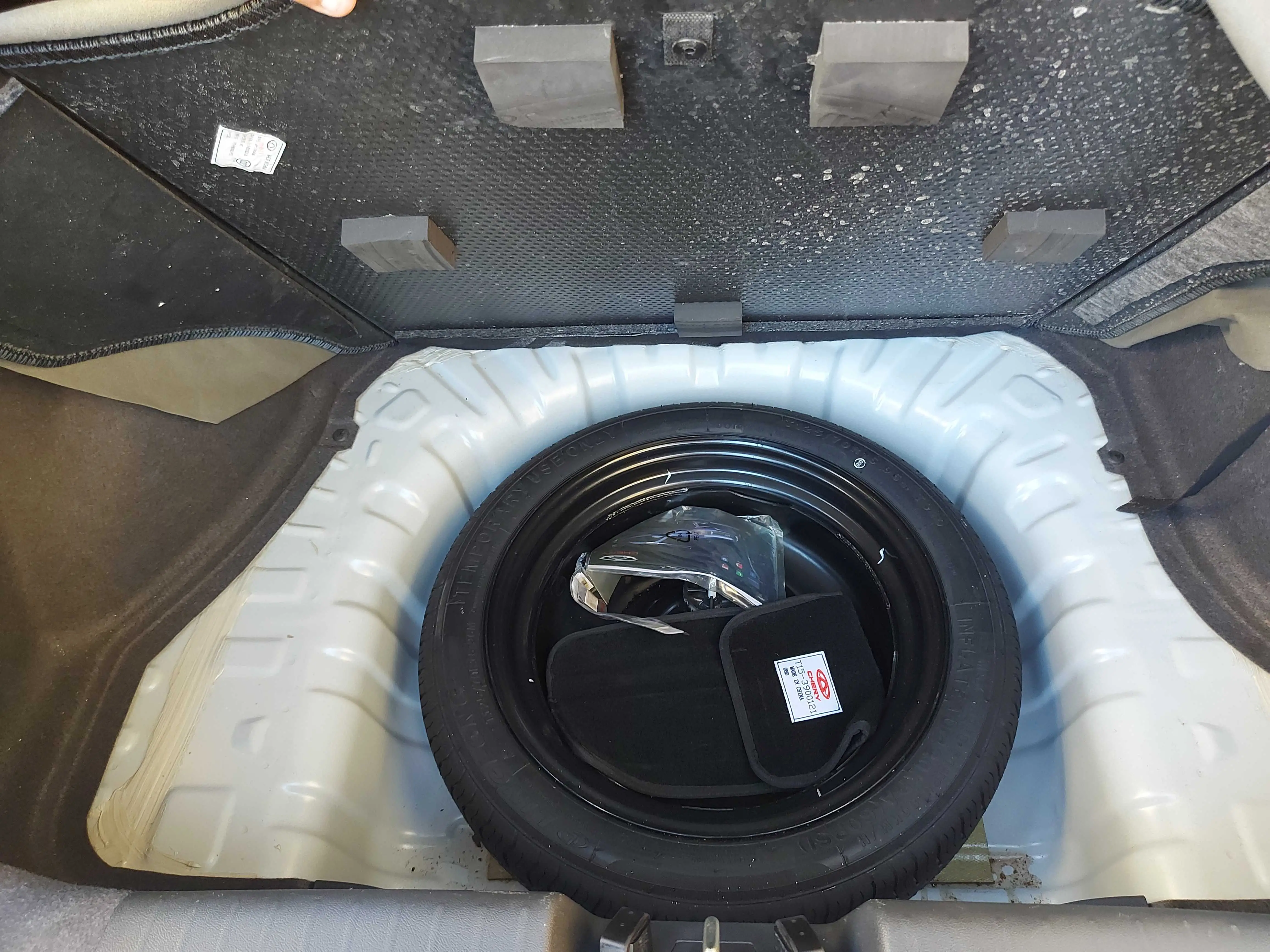  A vendre chery tiggo2 à Ben Arous - Photo 3