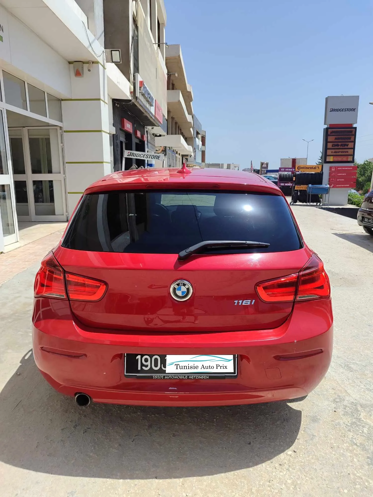  BMW 116I F20 BOIUTE 6 FEUX XENON IMPORTEE TEL 22801802 à Ariana - Photo 2