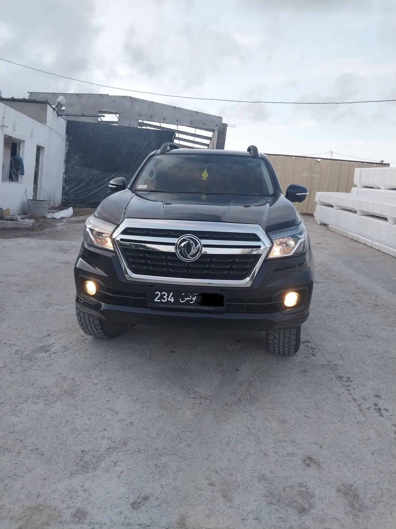  Avendre citroen c 4 essence T ô tel 58058698 