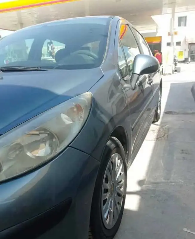  207 gaz à Ben Arous - Photo 2