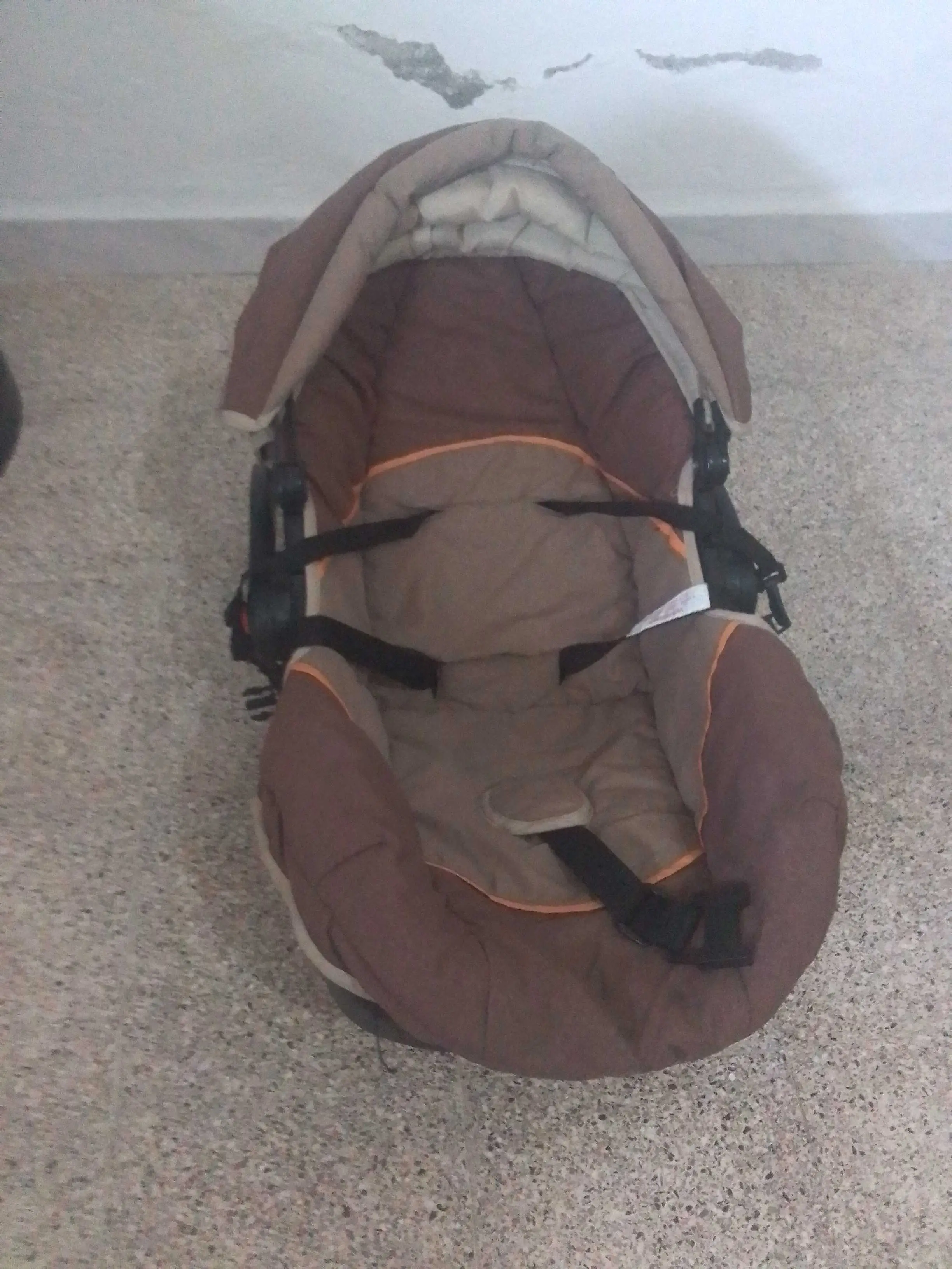  Chaise auto bebé à Zaghouan - Photo 2