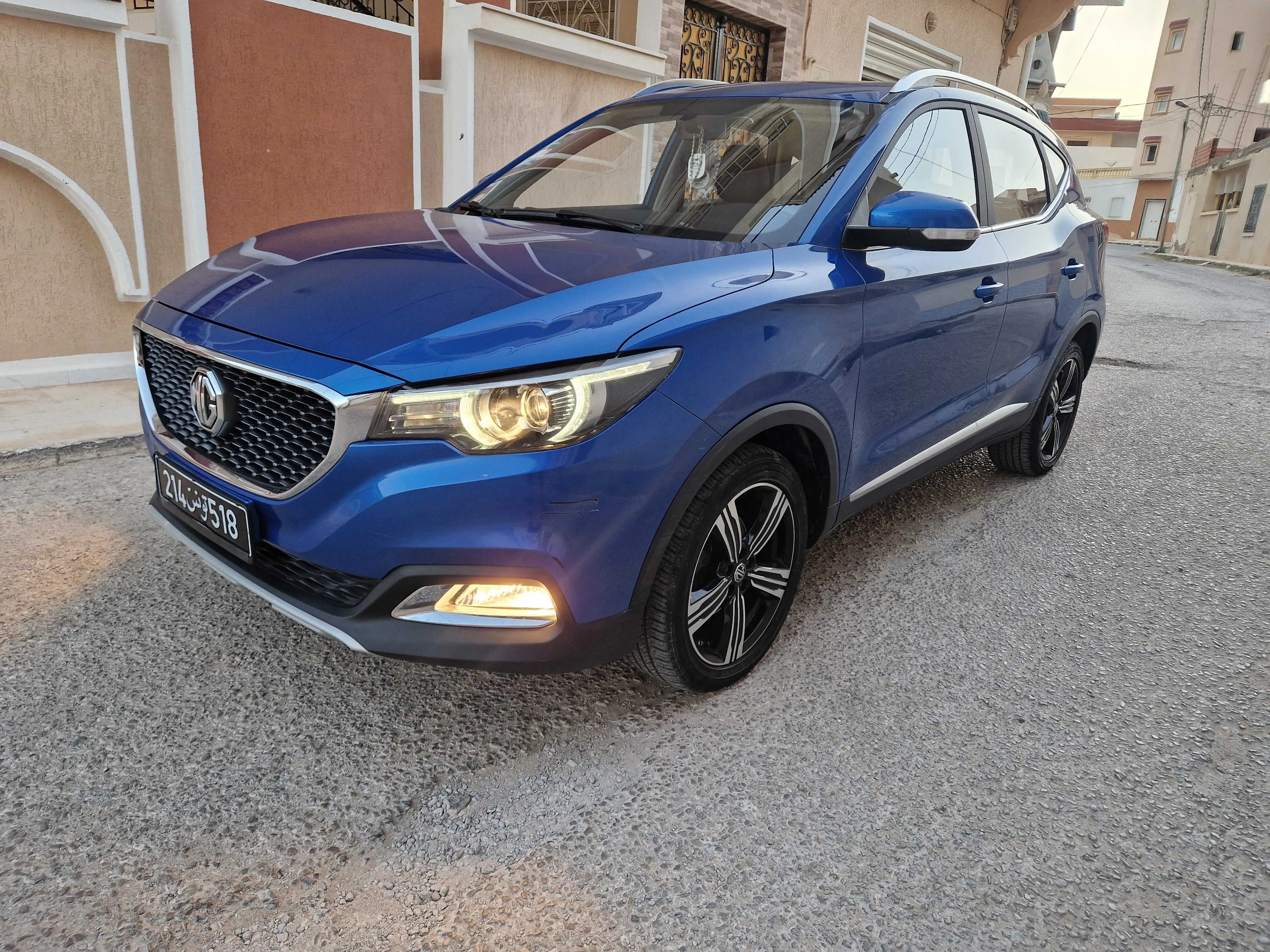  MG ZS Luxury BVA 1ère main à Monastir - Photo 2