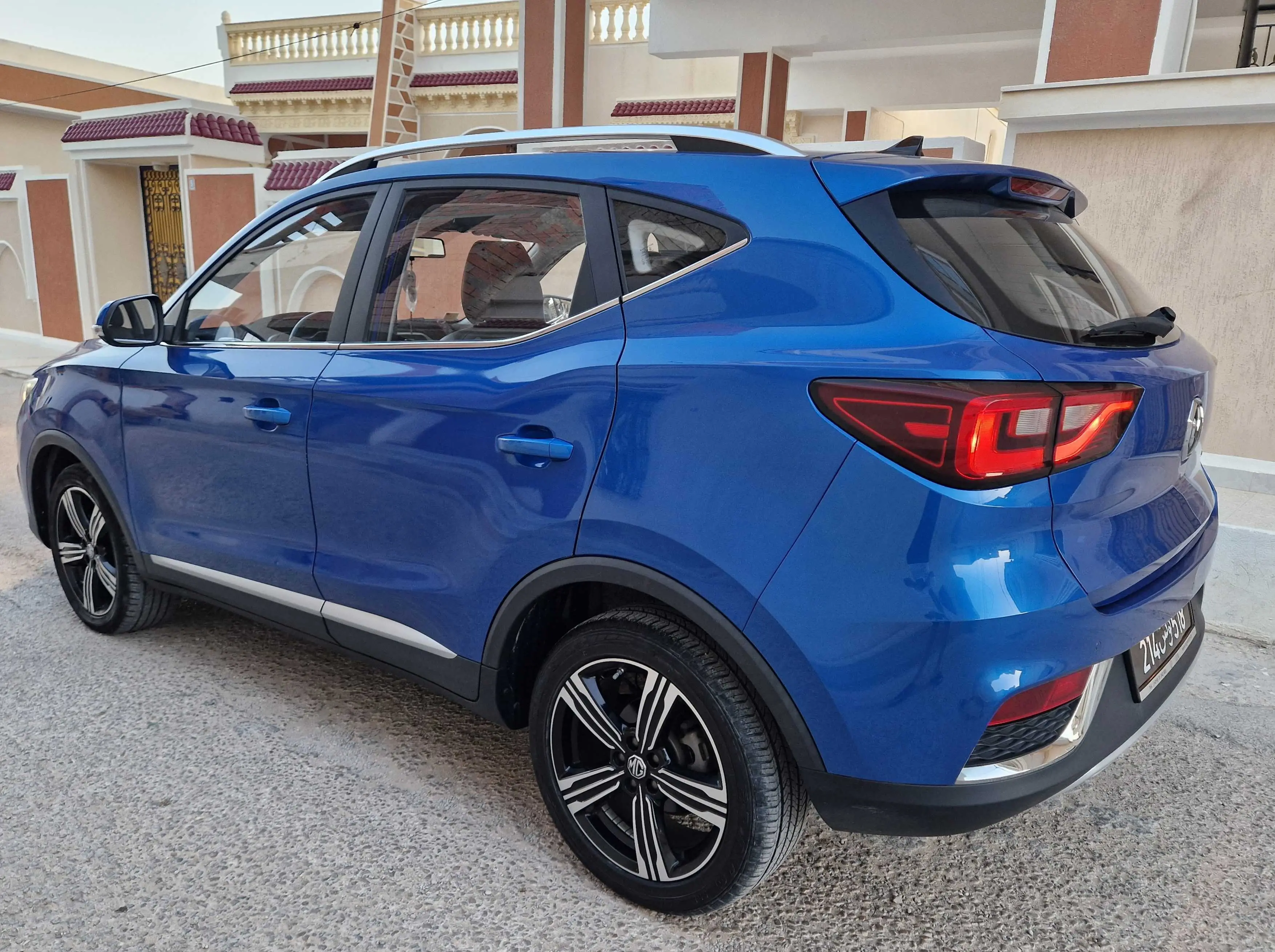  MG ZS Luxury BVA 1ère main à Monastir - Photo 3