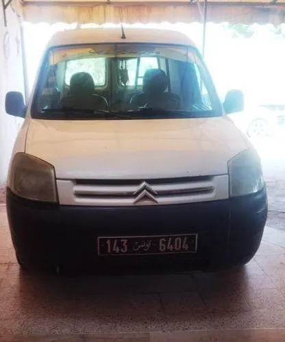  A vendre Citroën berlingo mazout à Monastir - Photo 3