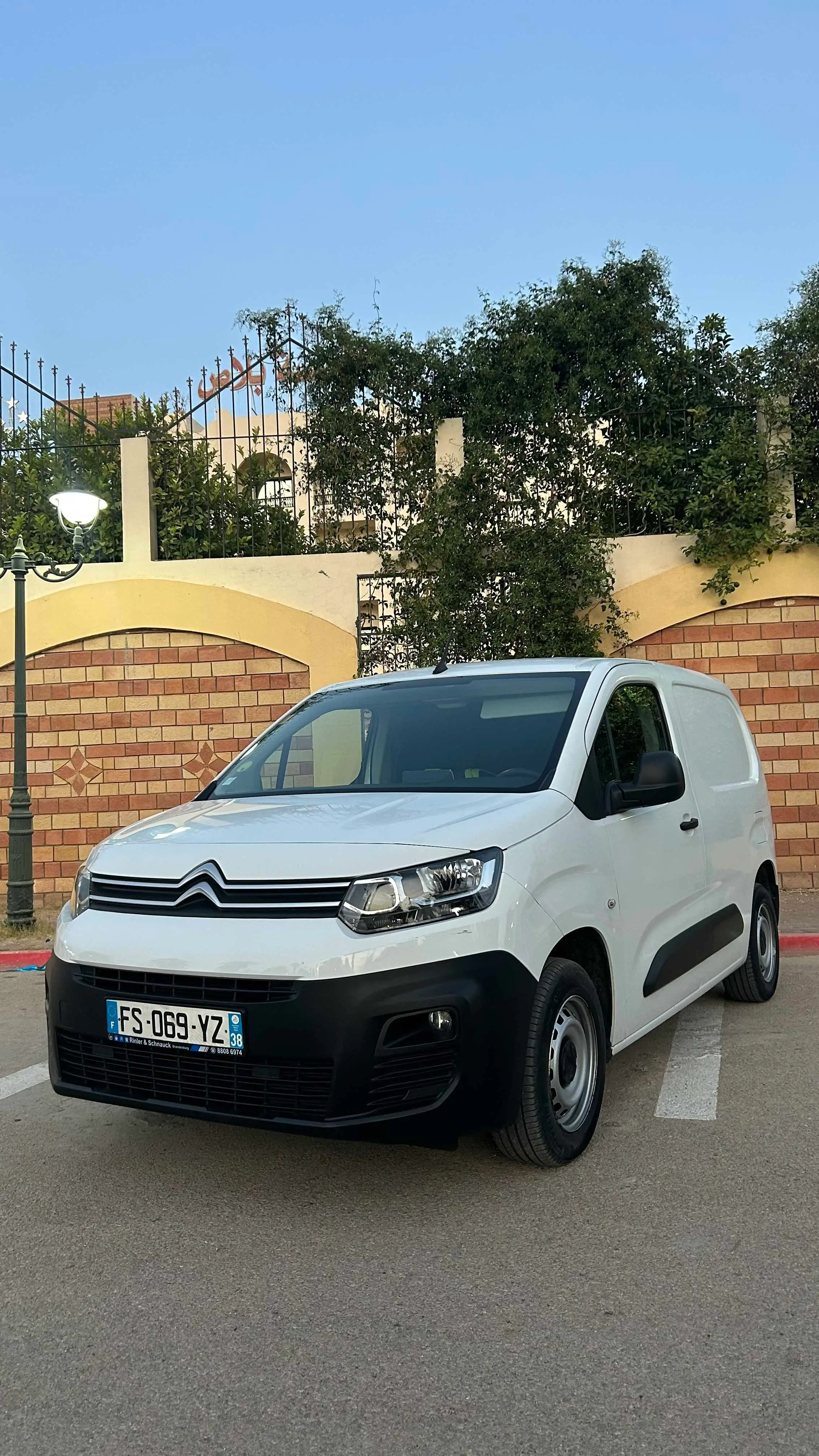  Citroen Berlingo k9 à Gafsa - Photo 3
