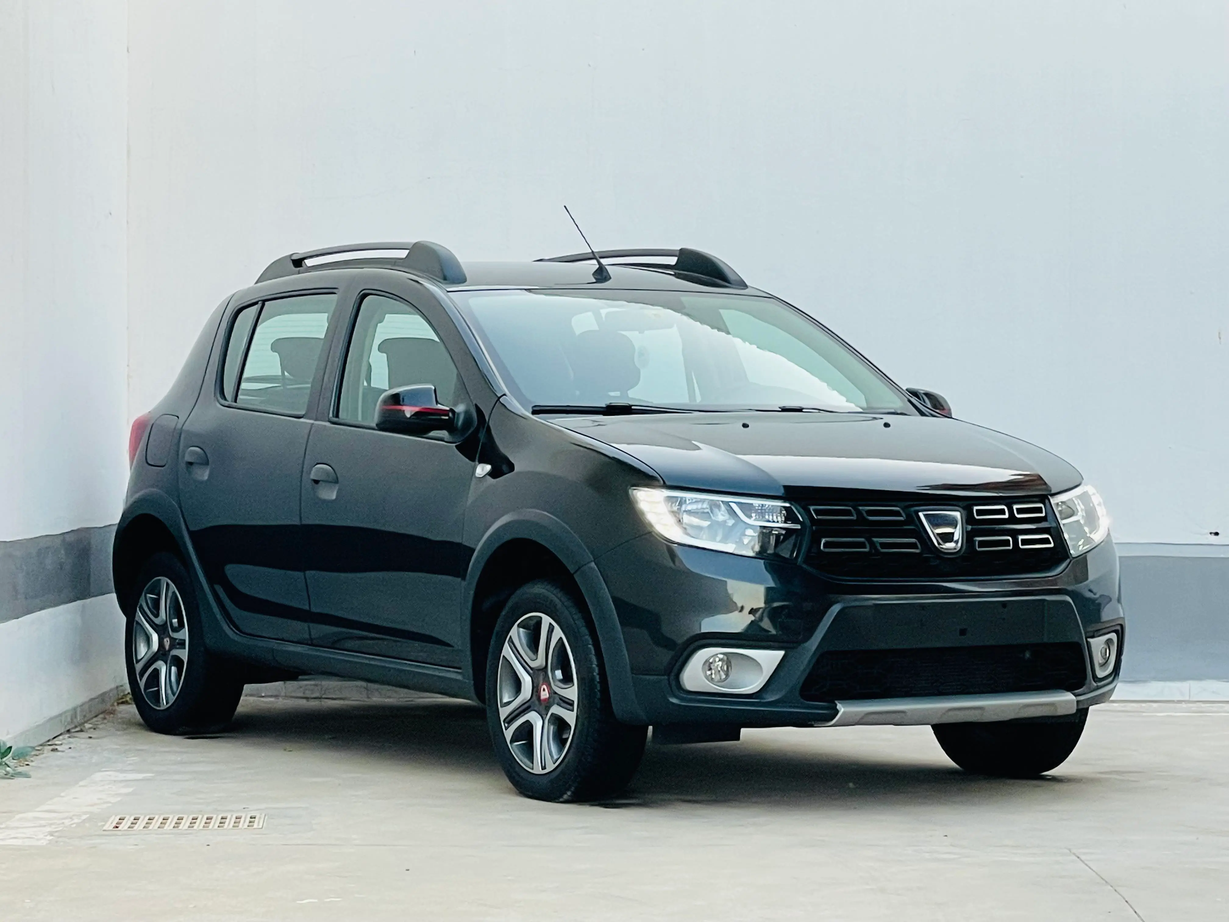  Vend voiture Citroen c3 première main climatisée 04cv 