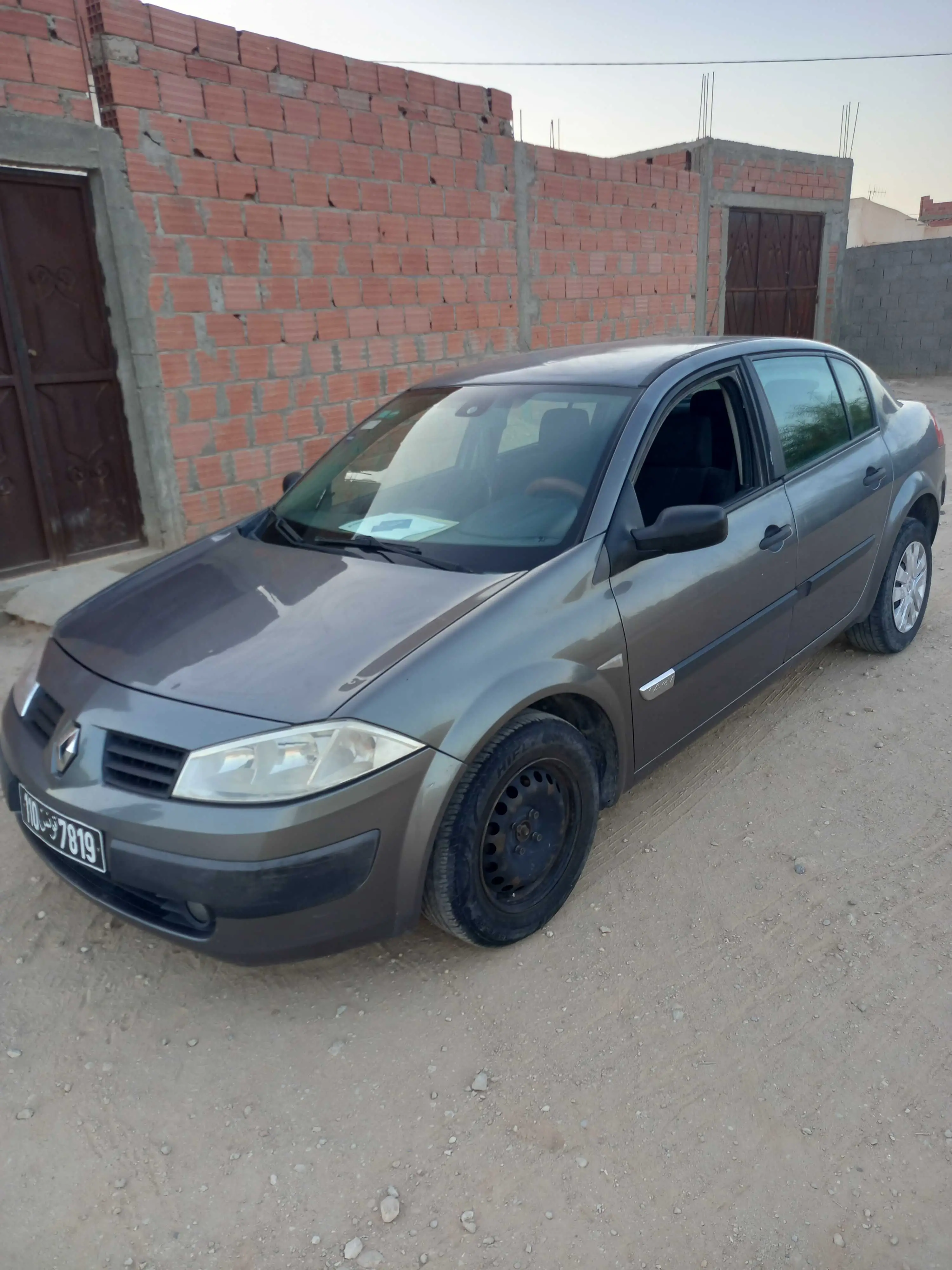  Meganne classique à Gafsa - Photo 2