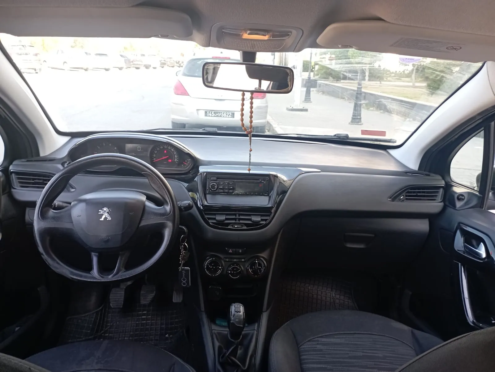  Très belle Peugeot 208 à Ben Arous - Photo 3