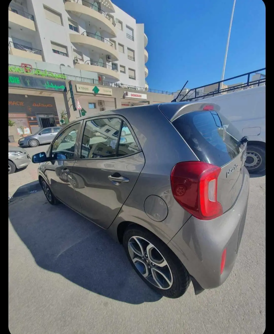 Kia Picanto 4 cylindres à Ariana - Photo 2