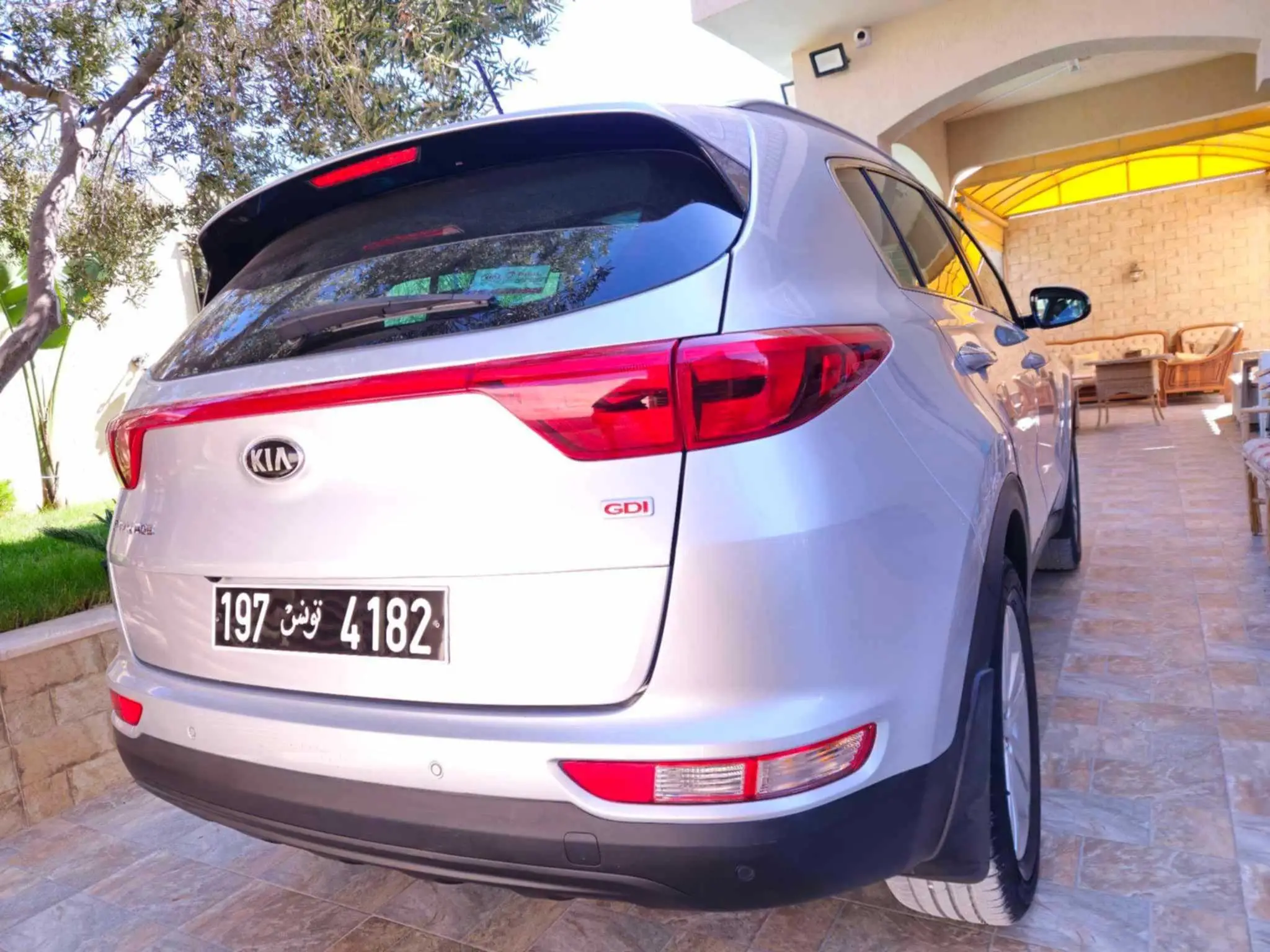 Kia sportage Boite automatique essence à Sfax - Photo 2