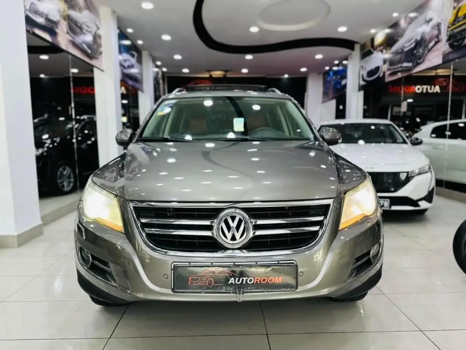  ⚜️ Volkswagen TIGUAN ⚜️ ~4 MOTION ~ à Ariana - Photo 2