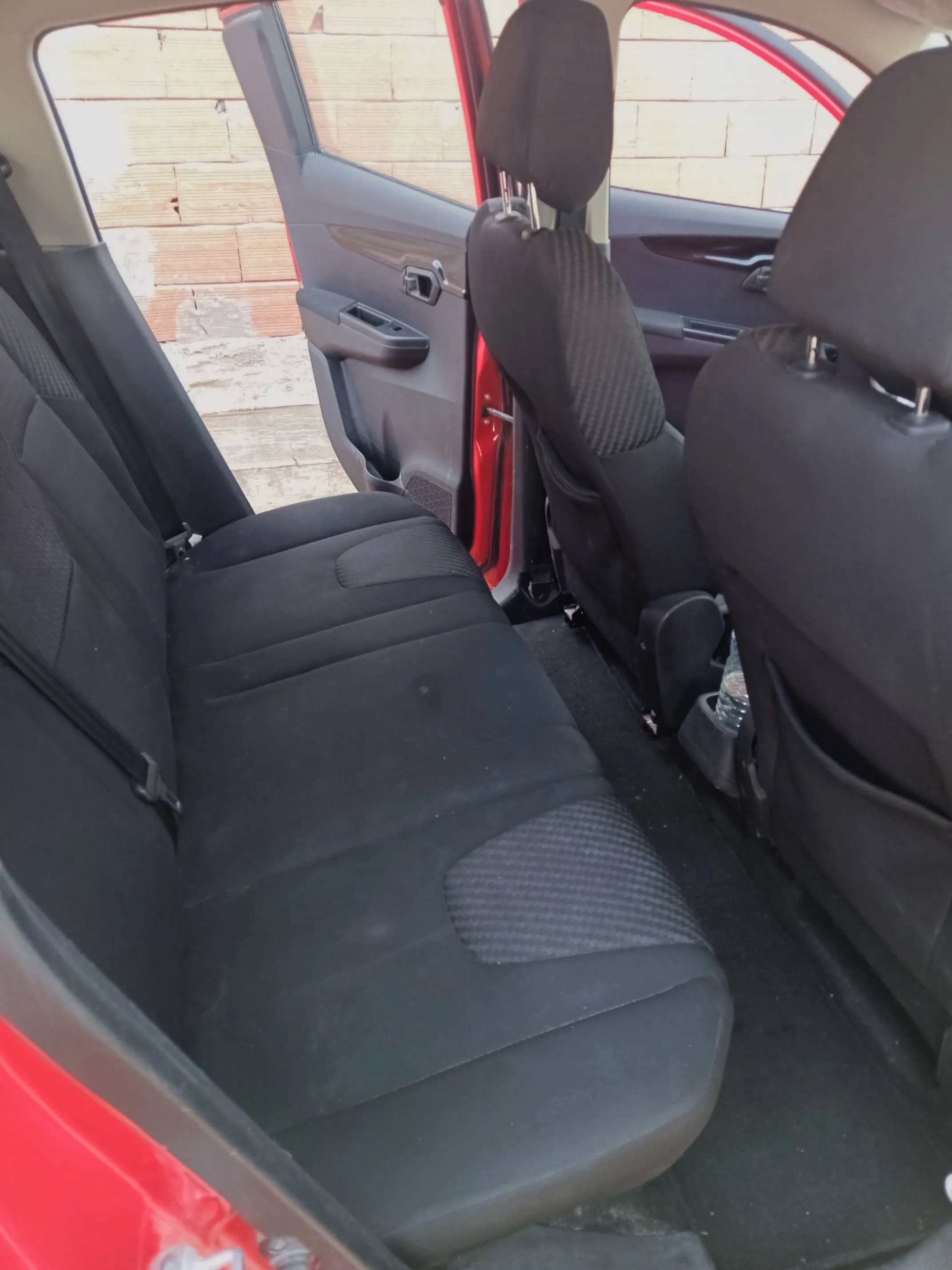  Mahindra KUV 100 NXT k8(Faible kilomètrage) à Sfax - Photo 2