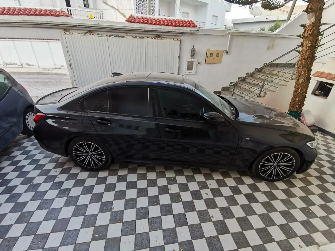  A vendre BMW 320I à sousse - Photo 3