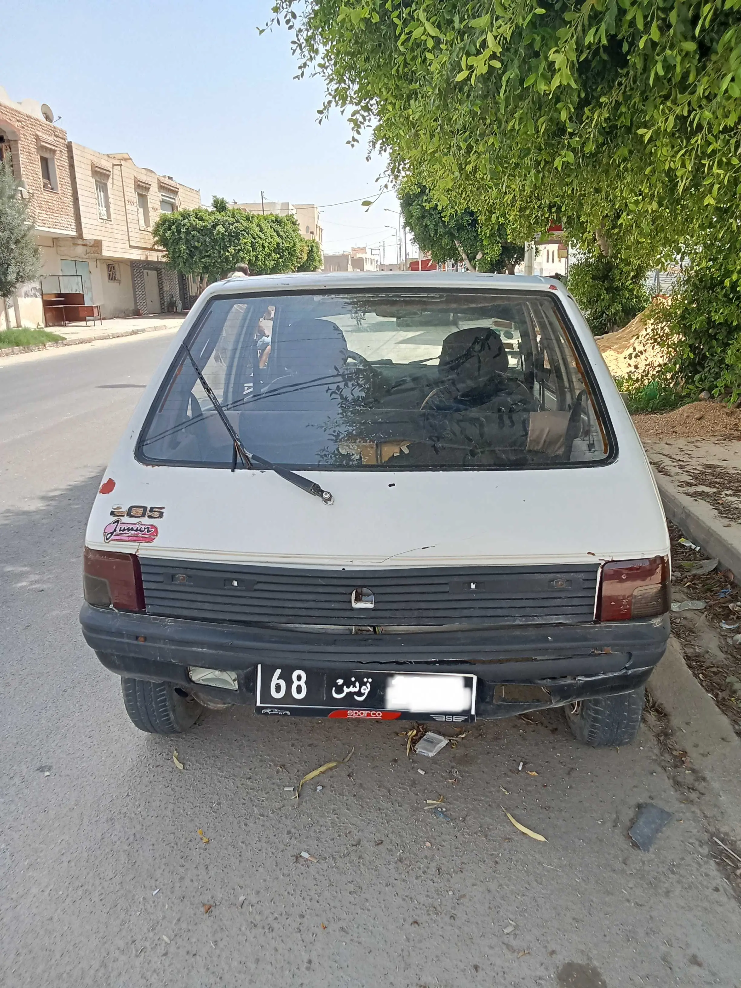  Peugeot 205 junior à gabes - Photo 3