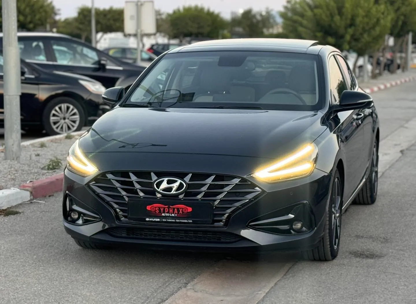  2024 Hyundai i30 à Tunis - Photo 2