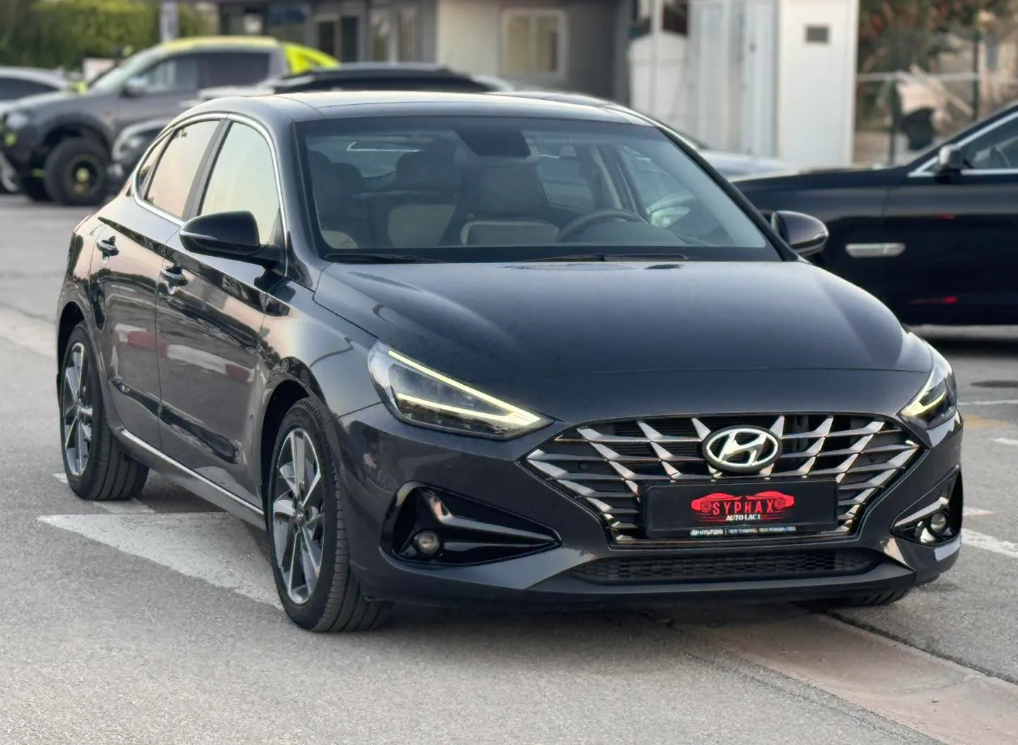  2024 Hyundai i30 à Tunis - Photo 3