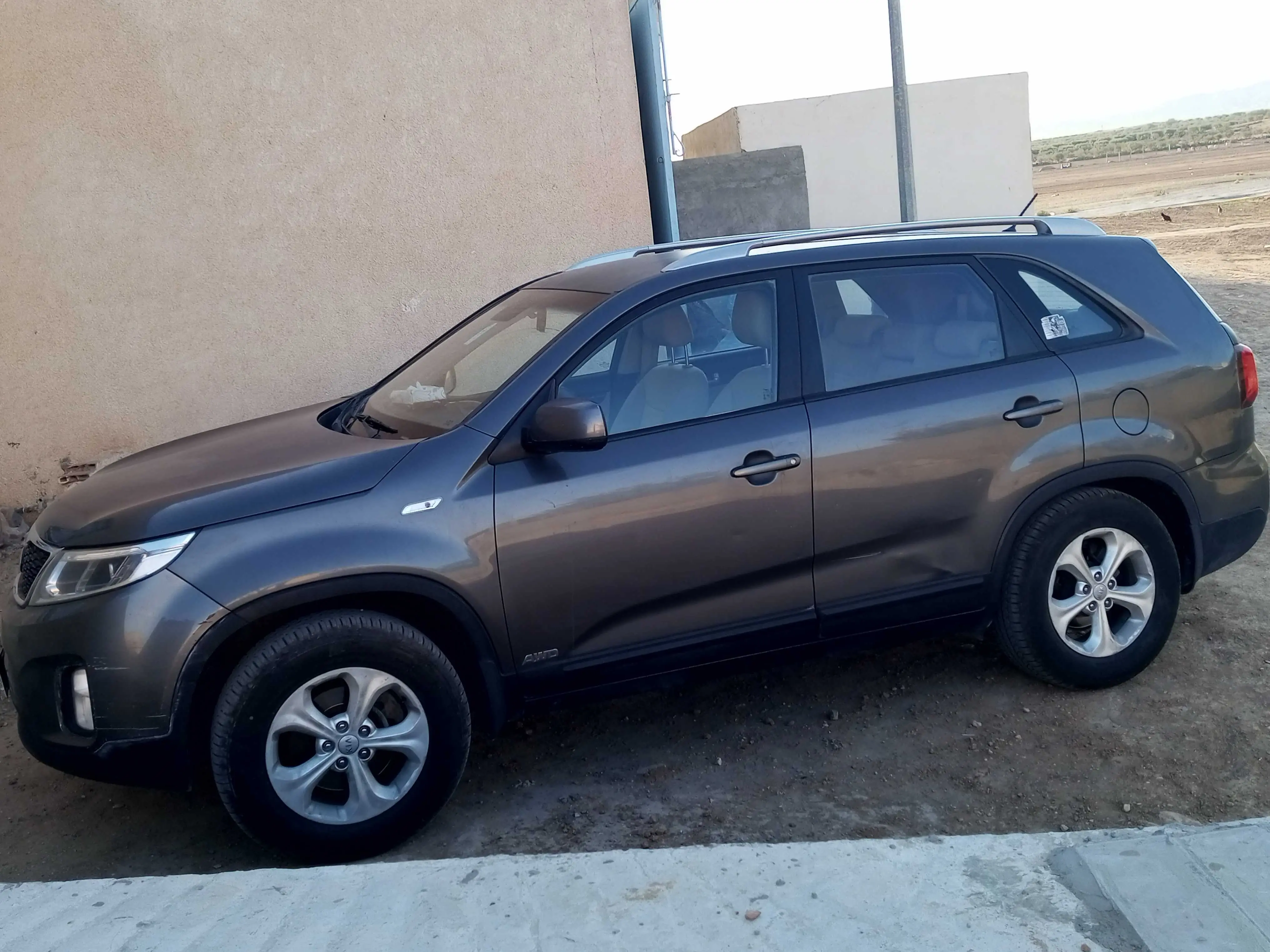  Kia sorento avendre en très bon état à Kasserine - Photo 3
