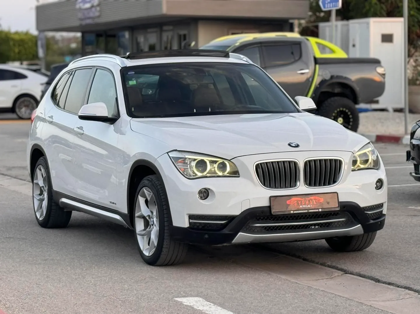  BMW X1 S DRIVE Phase 2 à Tunis - Photo 3
