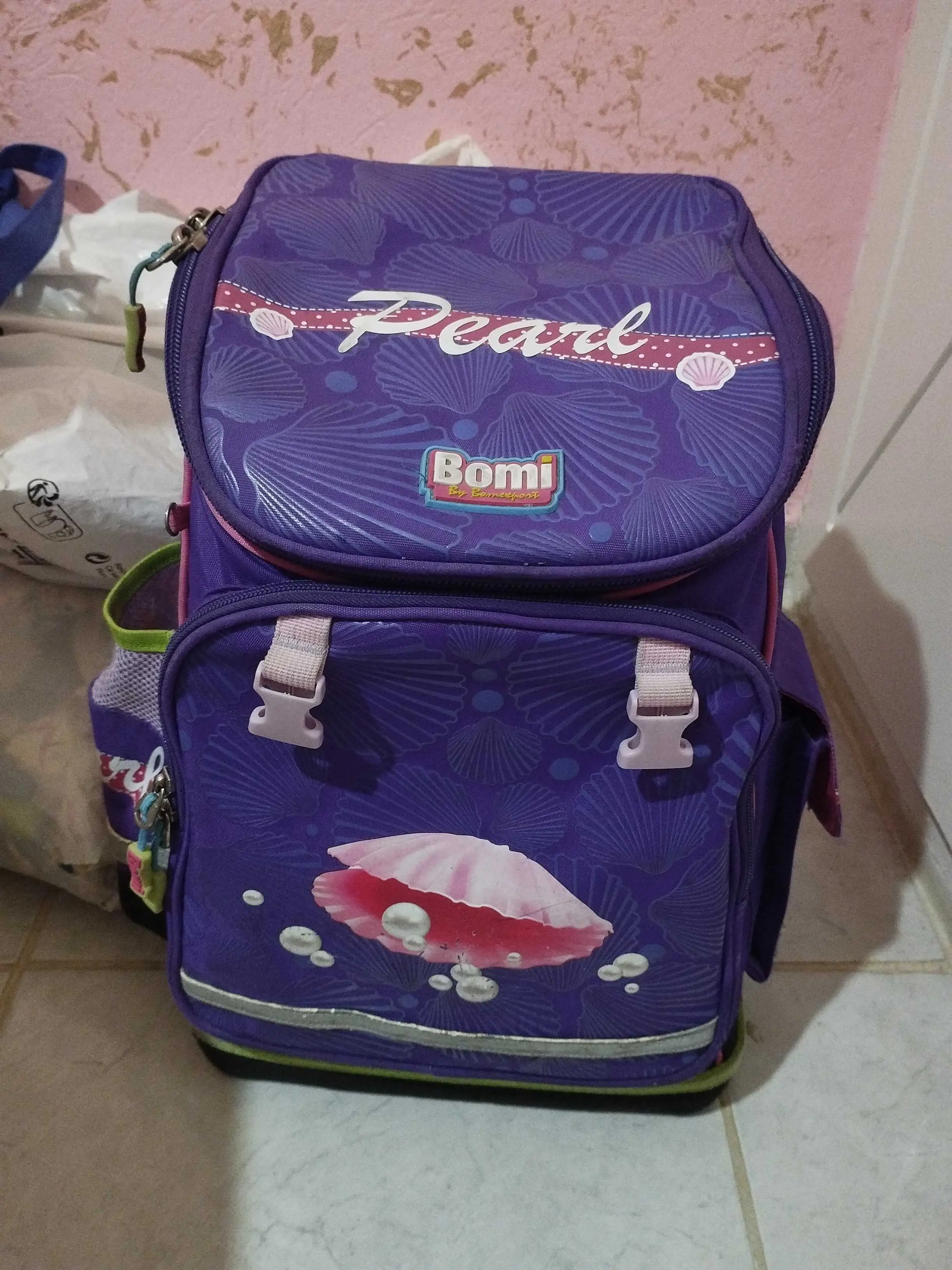  A vendre cartable Bomi pour filles à Ariana - Photo 2