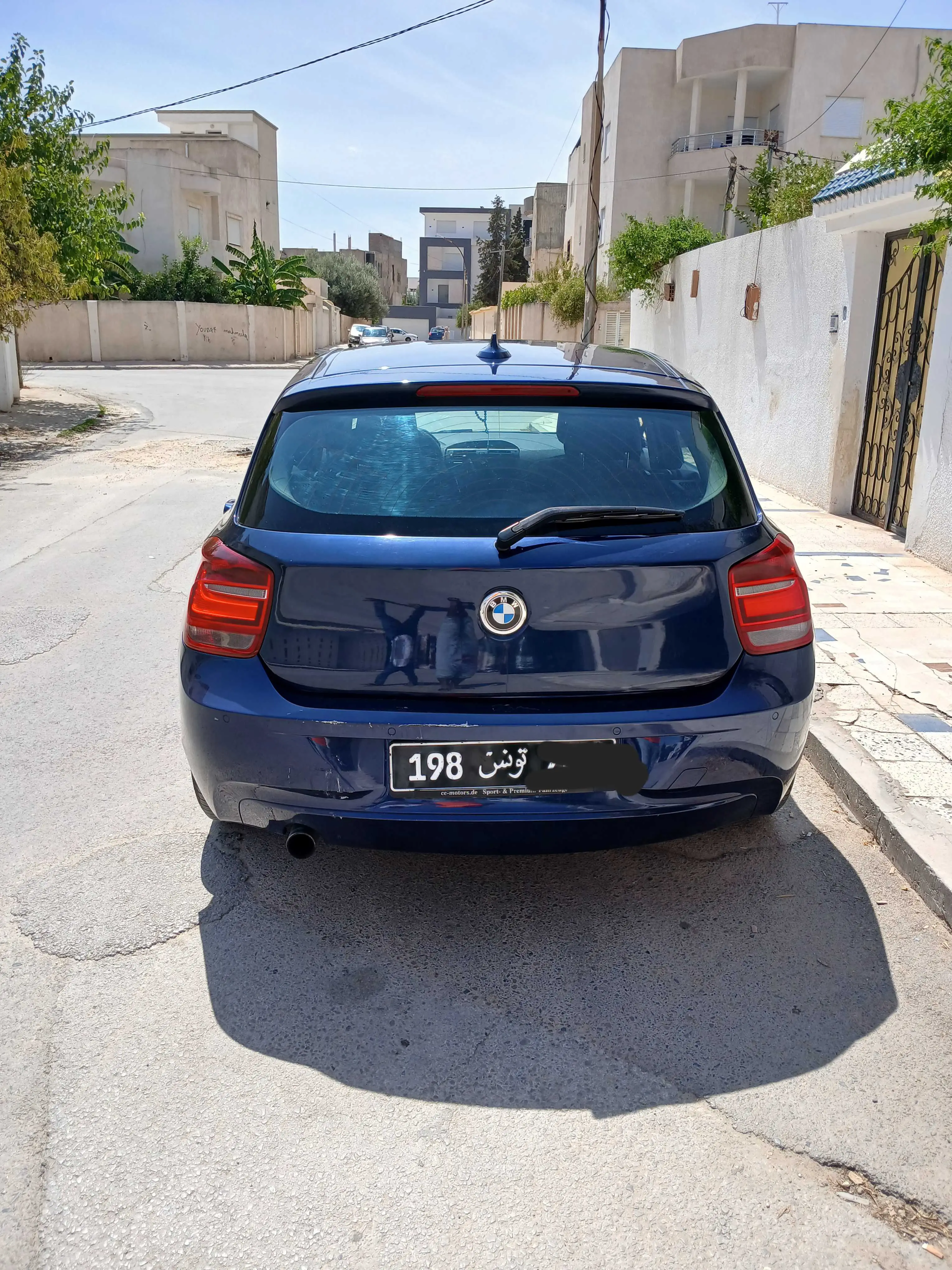  Bmw serie 1 à Manouba - Photo 2