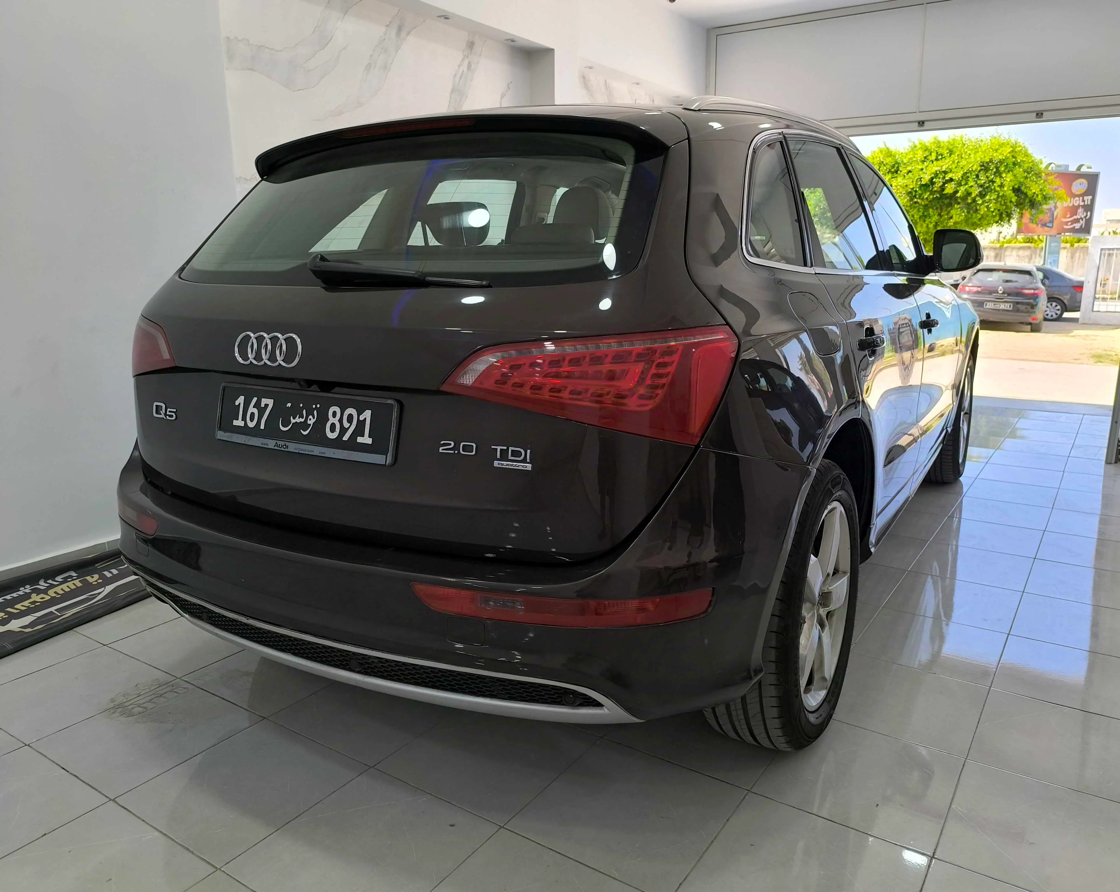  Audi Q5 Quattro s-line BVA Full options à Ben Arous - Photo 2