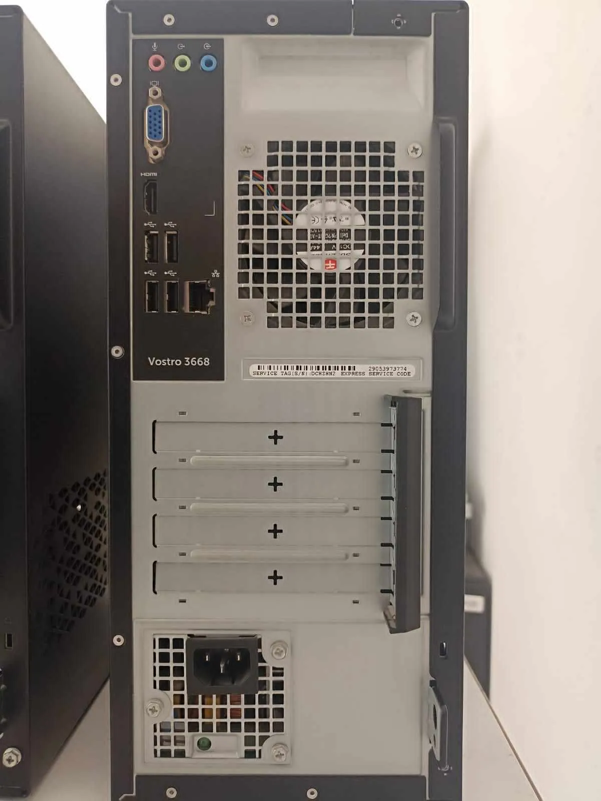 Pc de bureau Dell Vostro / i5 9é Gén / 8 Go/Carte graphique 2G