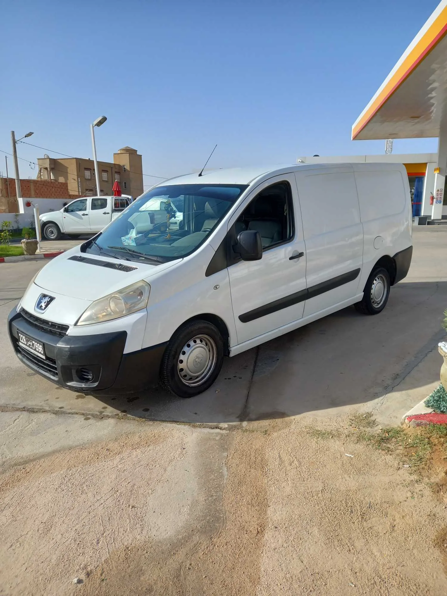 Peugeot expert comme neuf à Sidi Bouzid - Photo 2