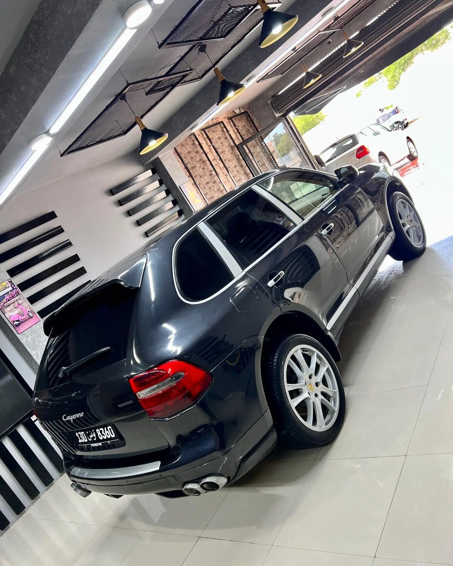  Porsche cayenne v6 à Bizerte - Photo 3