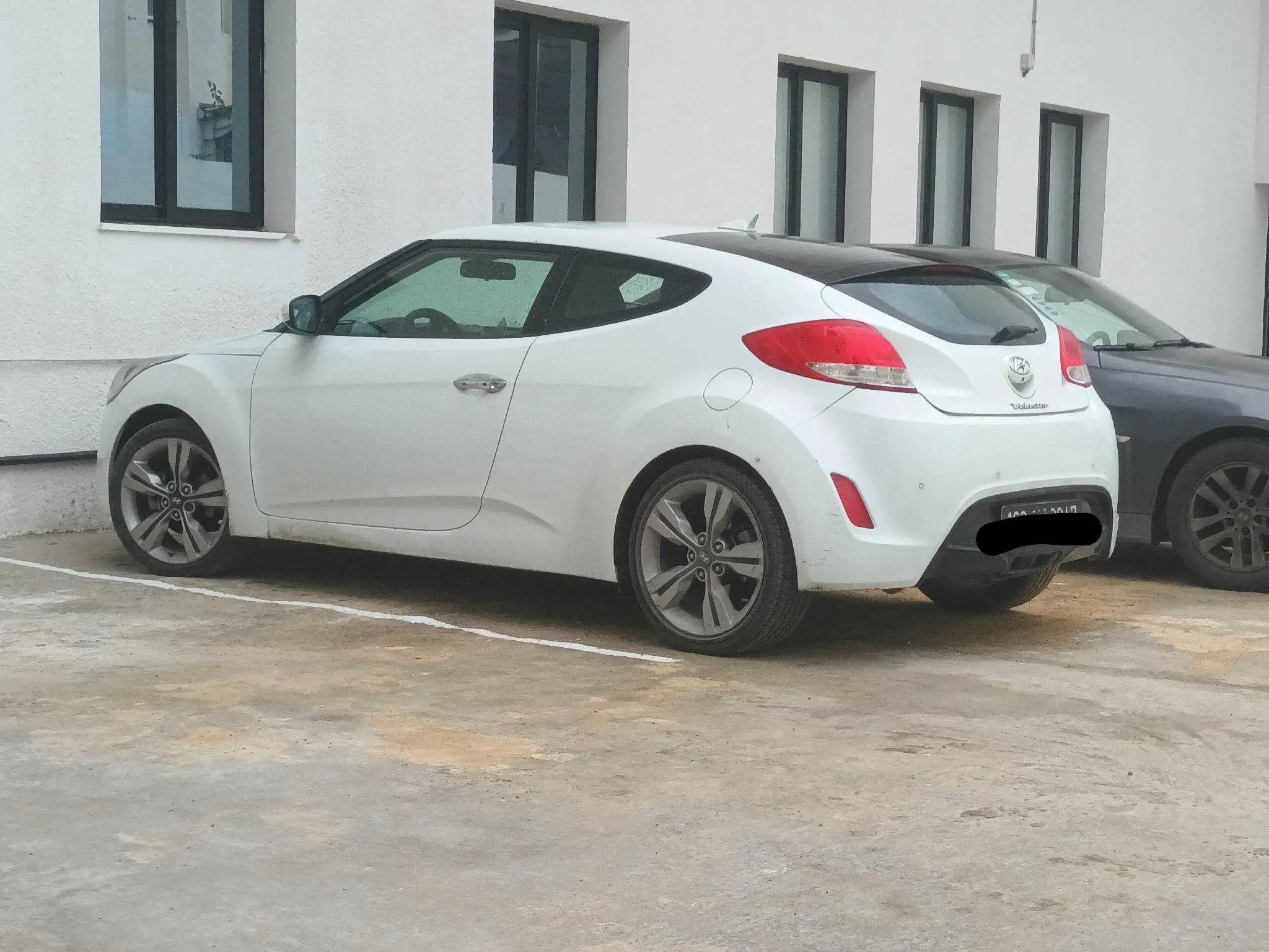  Hyundai Veloster à Manouba - Photo 3