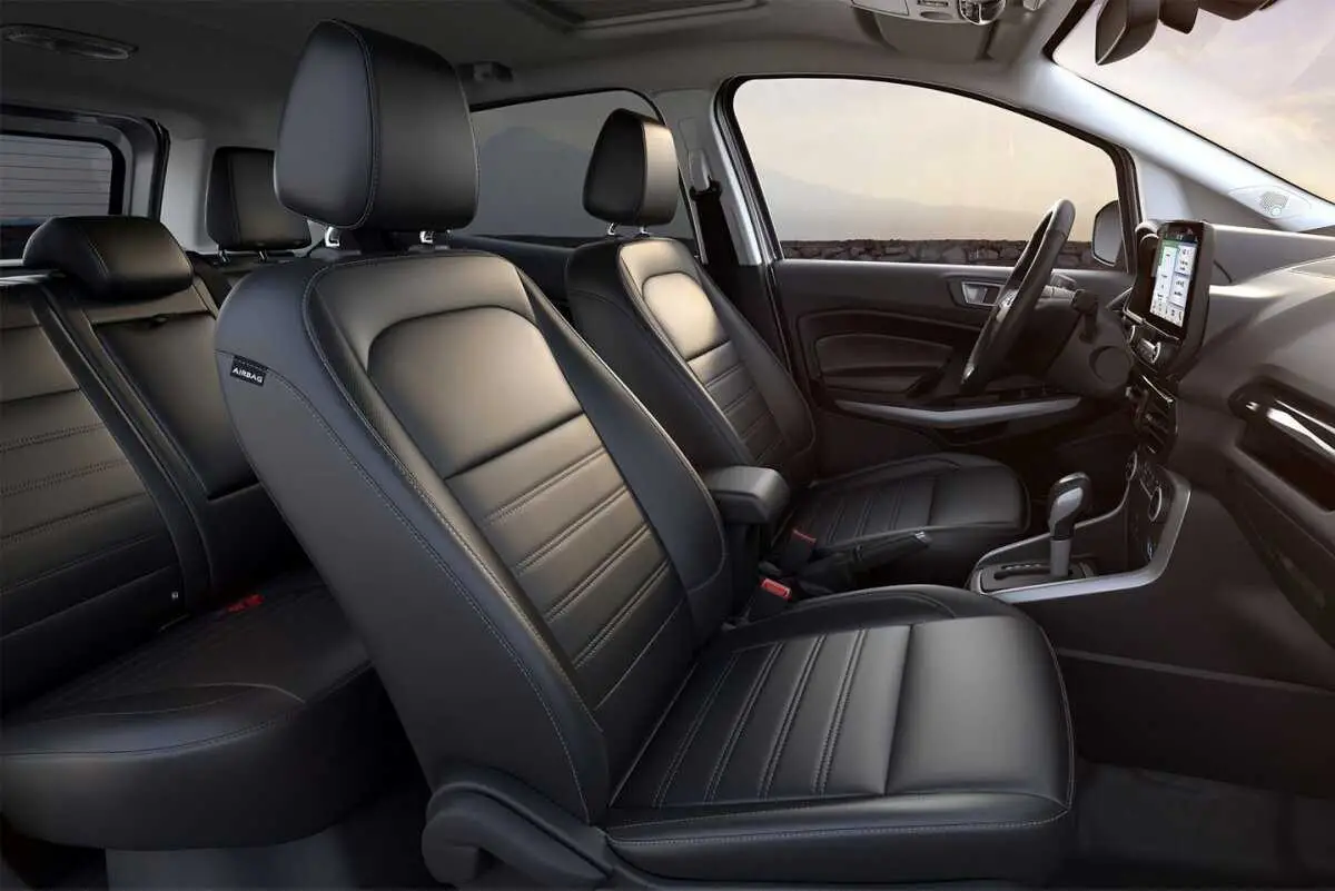  Une nouvelle voiture noire 2023 à Tunis - Photo 3