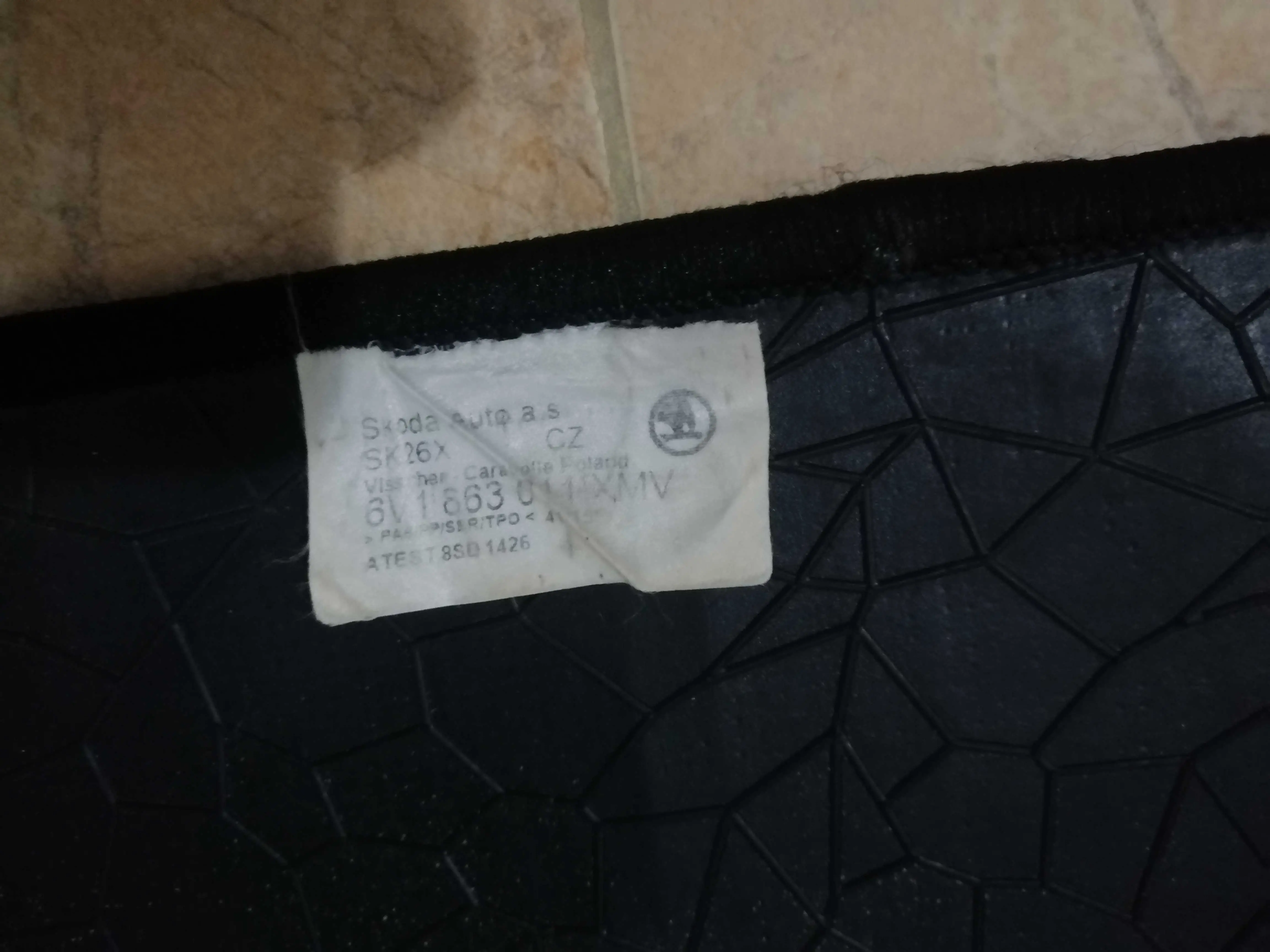  Tapis skoda fabia à Bizerte - Photo 3