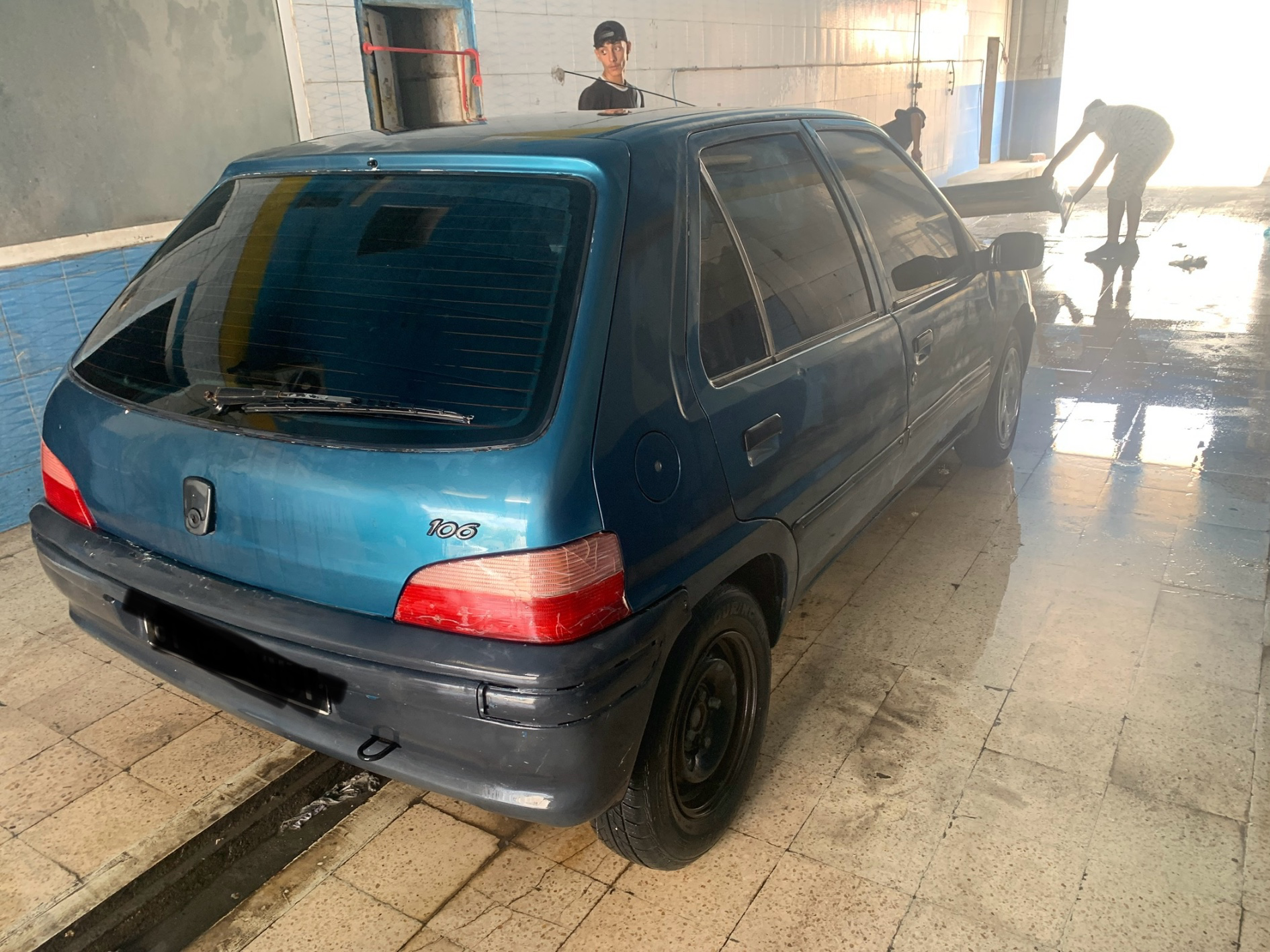  opel kadett tres propre moteur noir 5 ch essence 