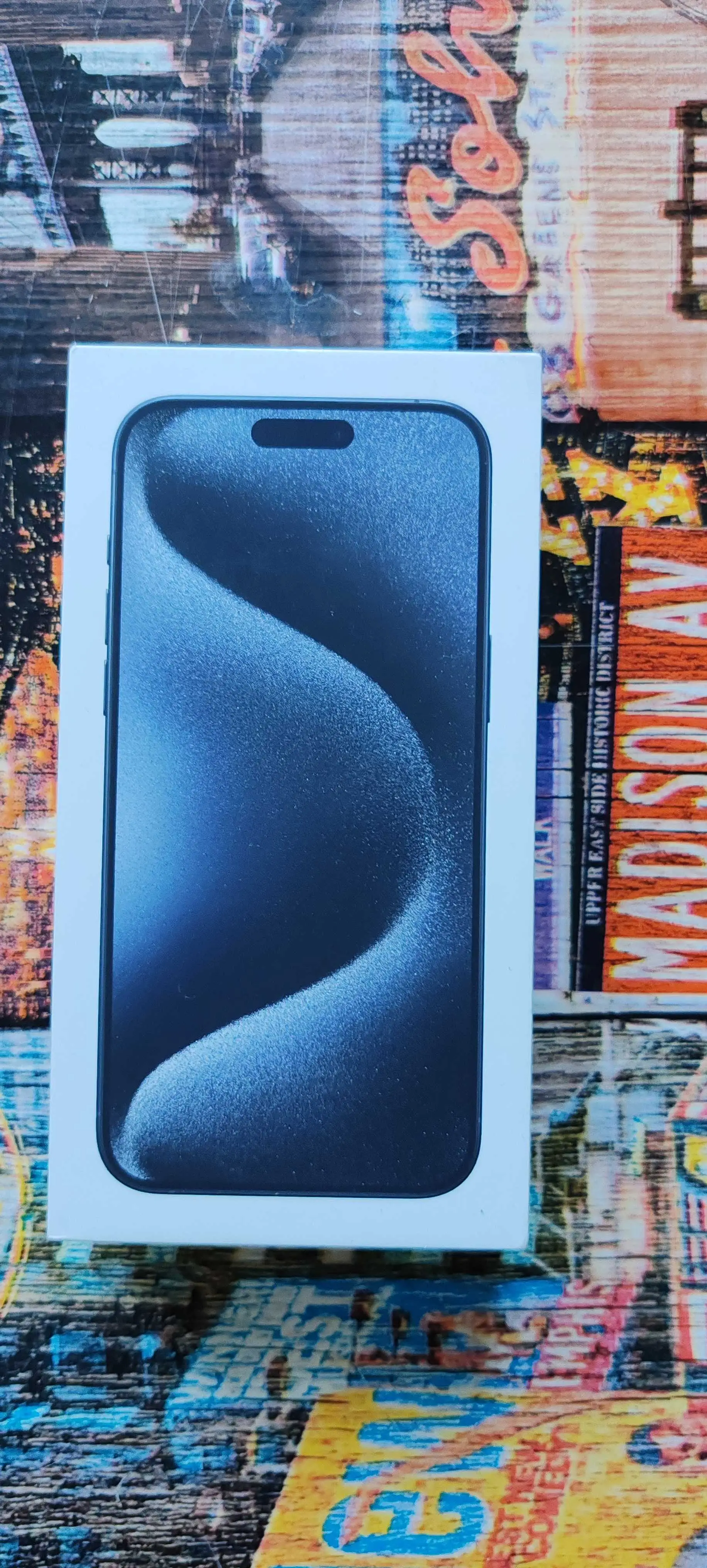  Iphone 15 pro max 256 GB Bleu titanium à Medenine - Photo 2