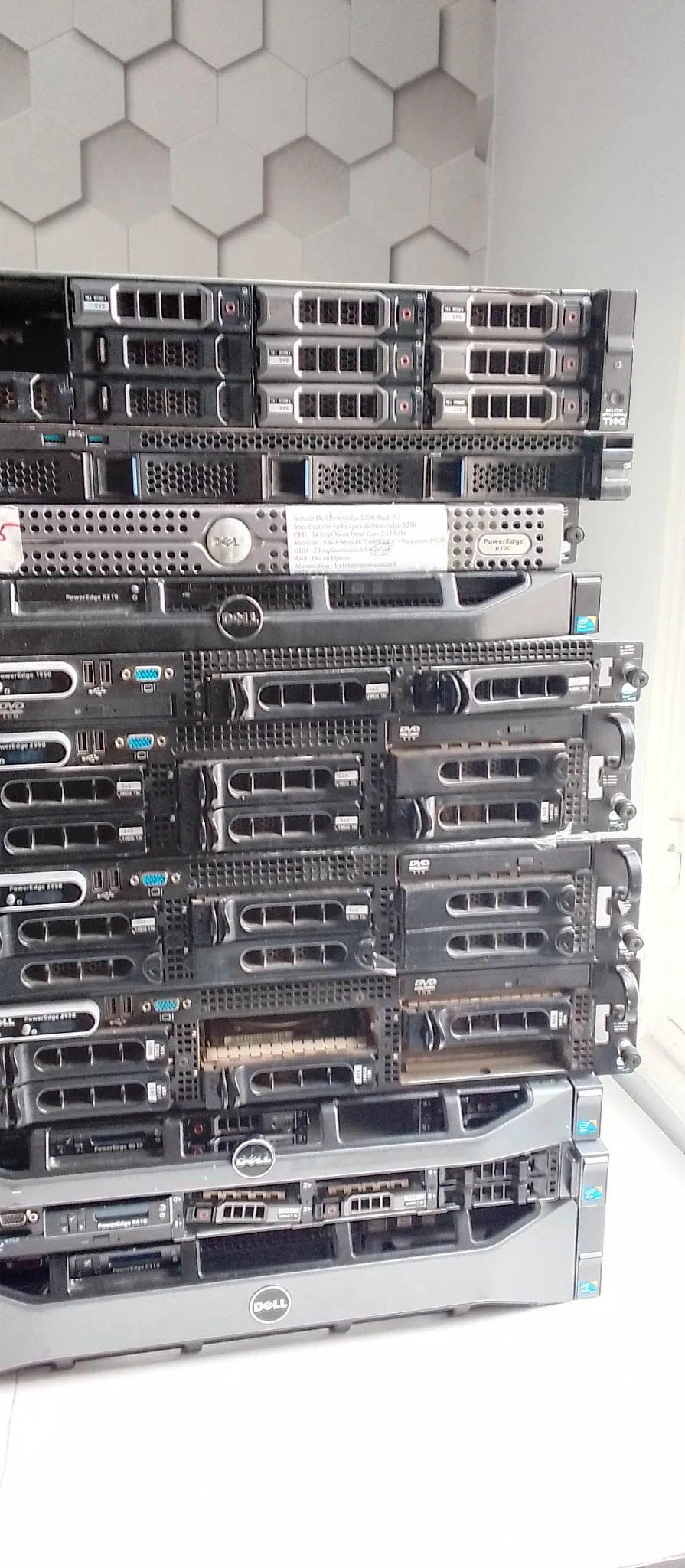  Des Serveur dell *En parfait état * a partir de 550 dt à Tunis - Photo 2