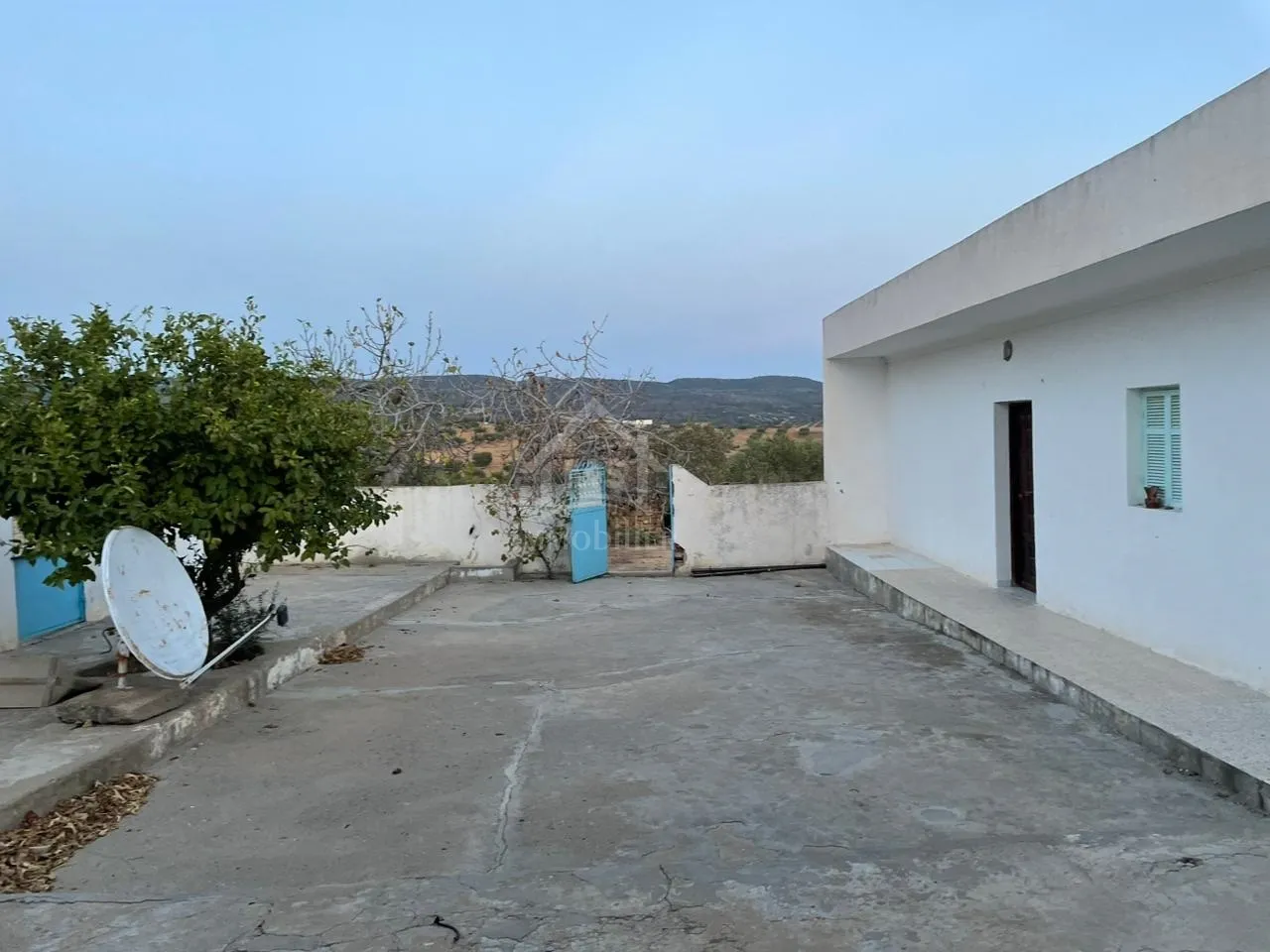  دار و معاها سانية للبيع في الحمامات الجنوبية 51355351 à Nabeul - Photo 3