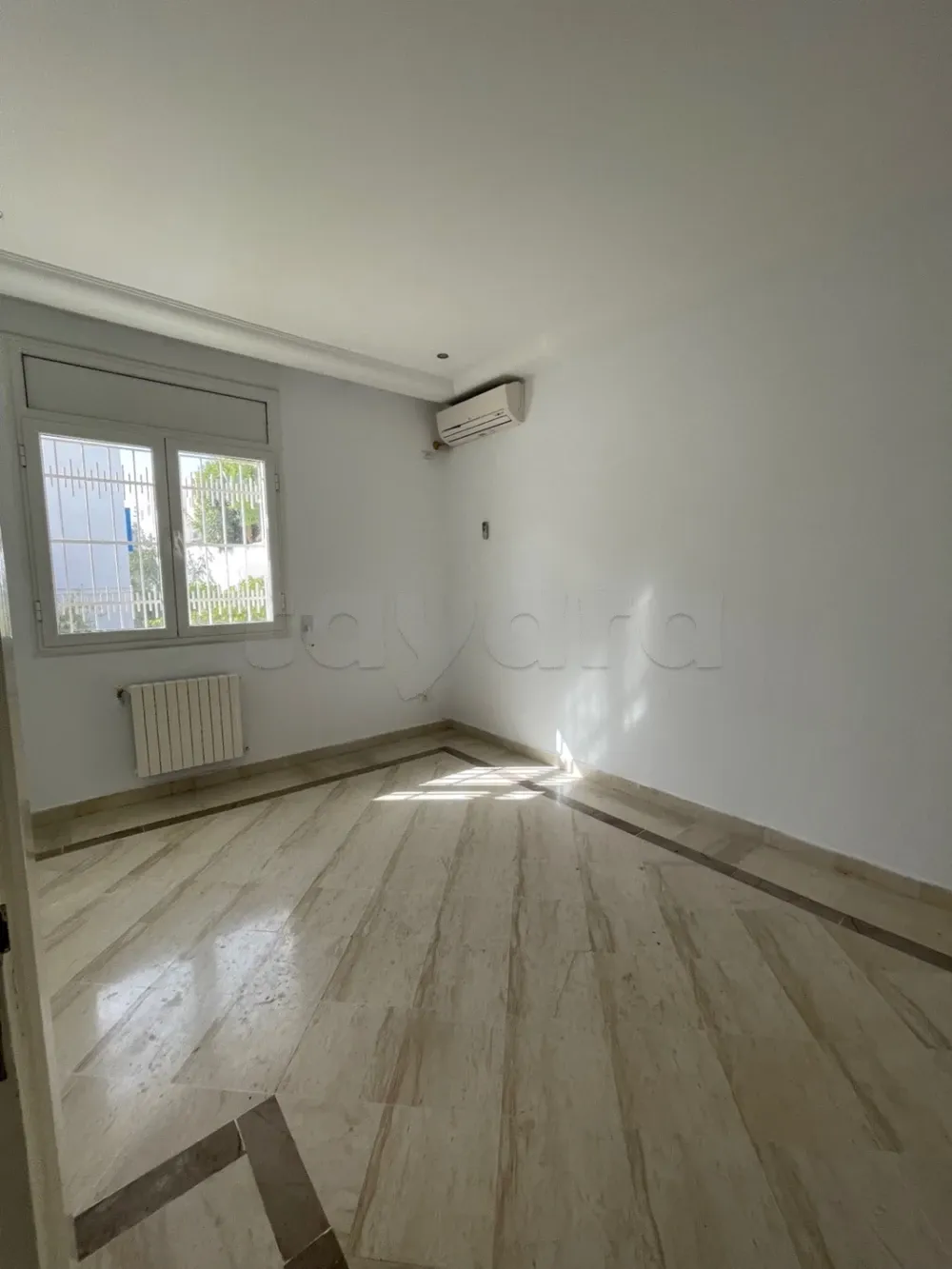  s+3 étage devilla menzah 9 