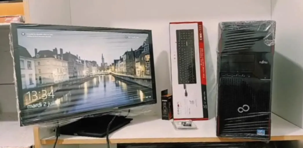  Simiens i7-16Gb-500Gb-Ecran 24 pouce +garantie à Tunis - Photo 2